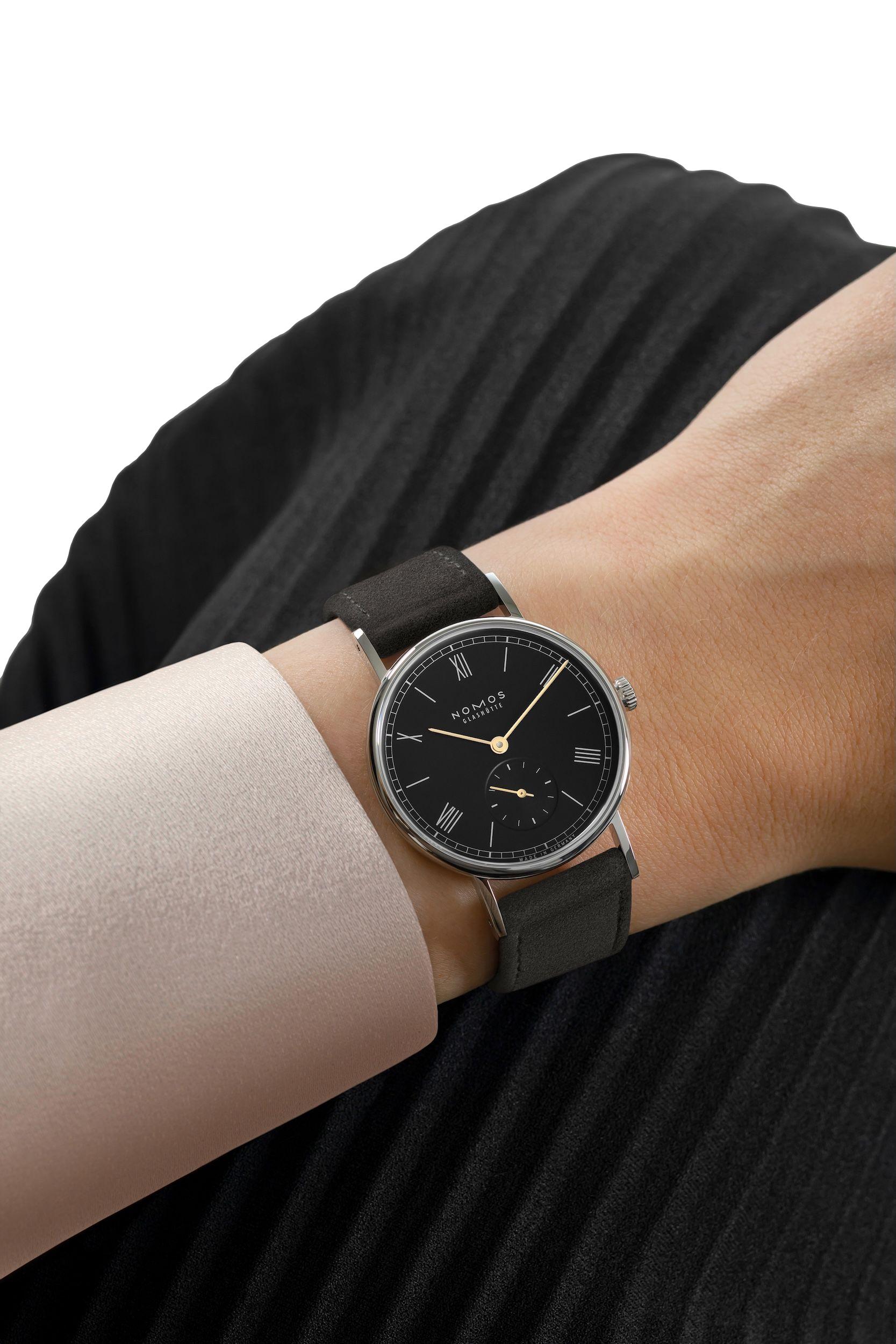 Nomos Glashütte Ludwig 33 Noir - Queen May