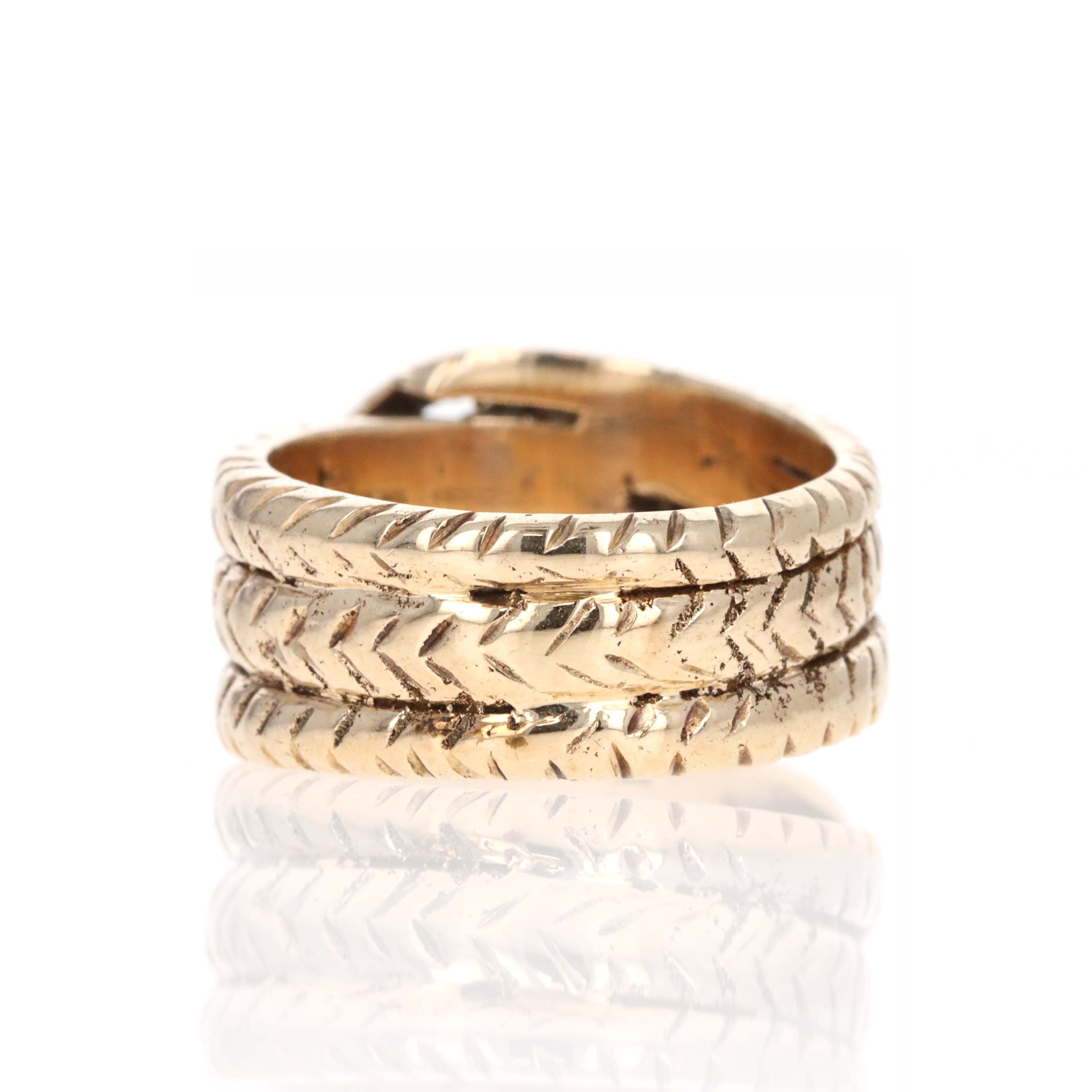 Victorian 14K Yellow Gold 0.03 Carat Diamond Snake Ring