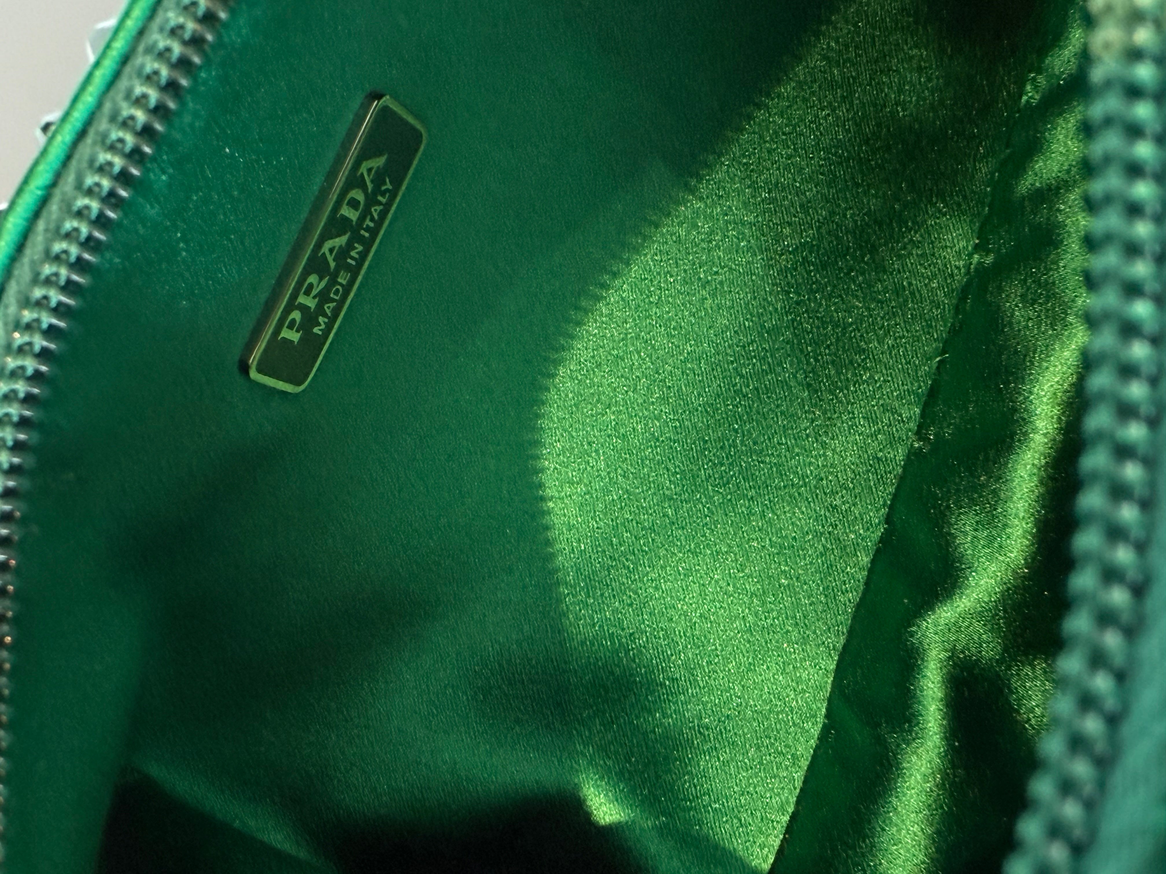 Prada Saffiano Leather Re-Edition 2000 Tessuto Mango - Queen May