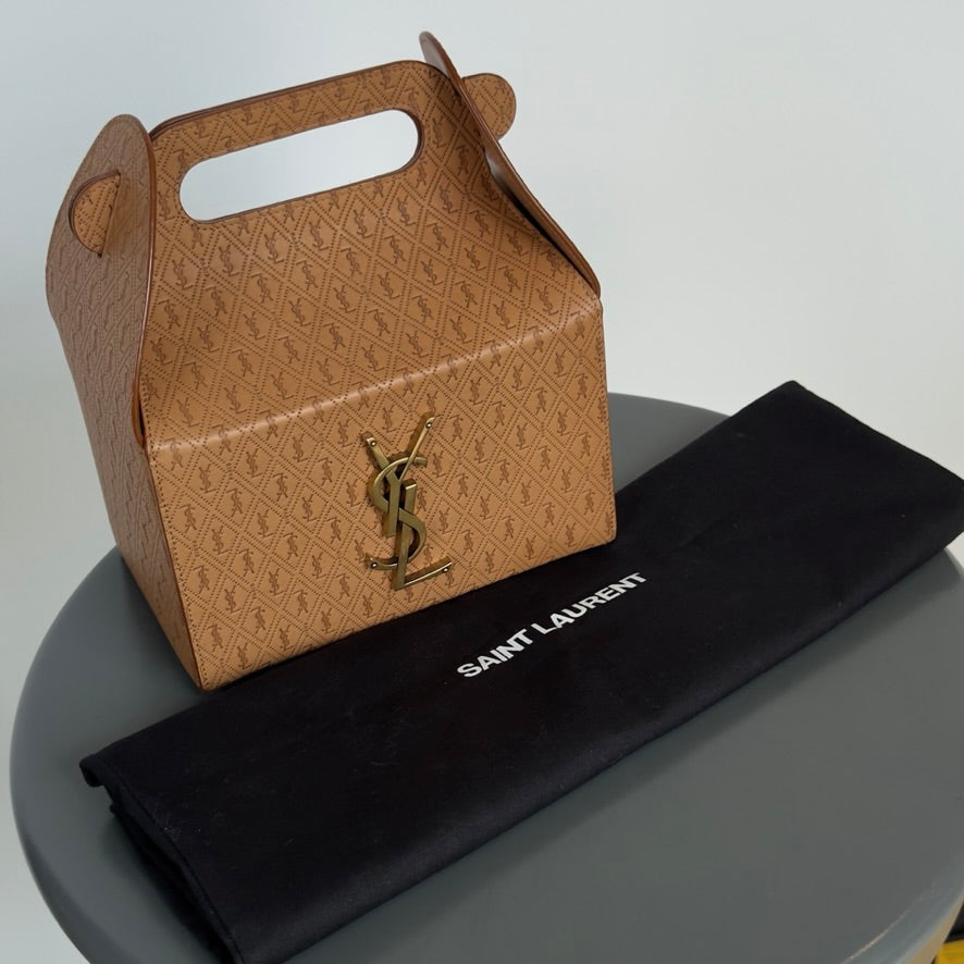 Saint Laurent Take Away Box in Leather - Queen May