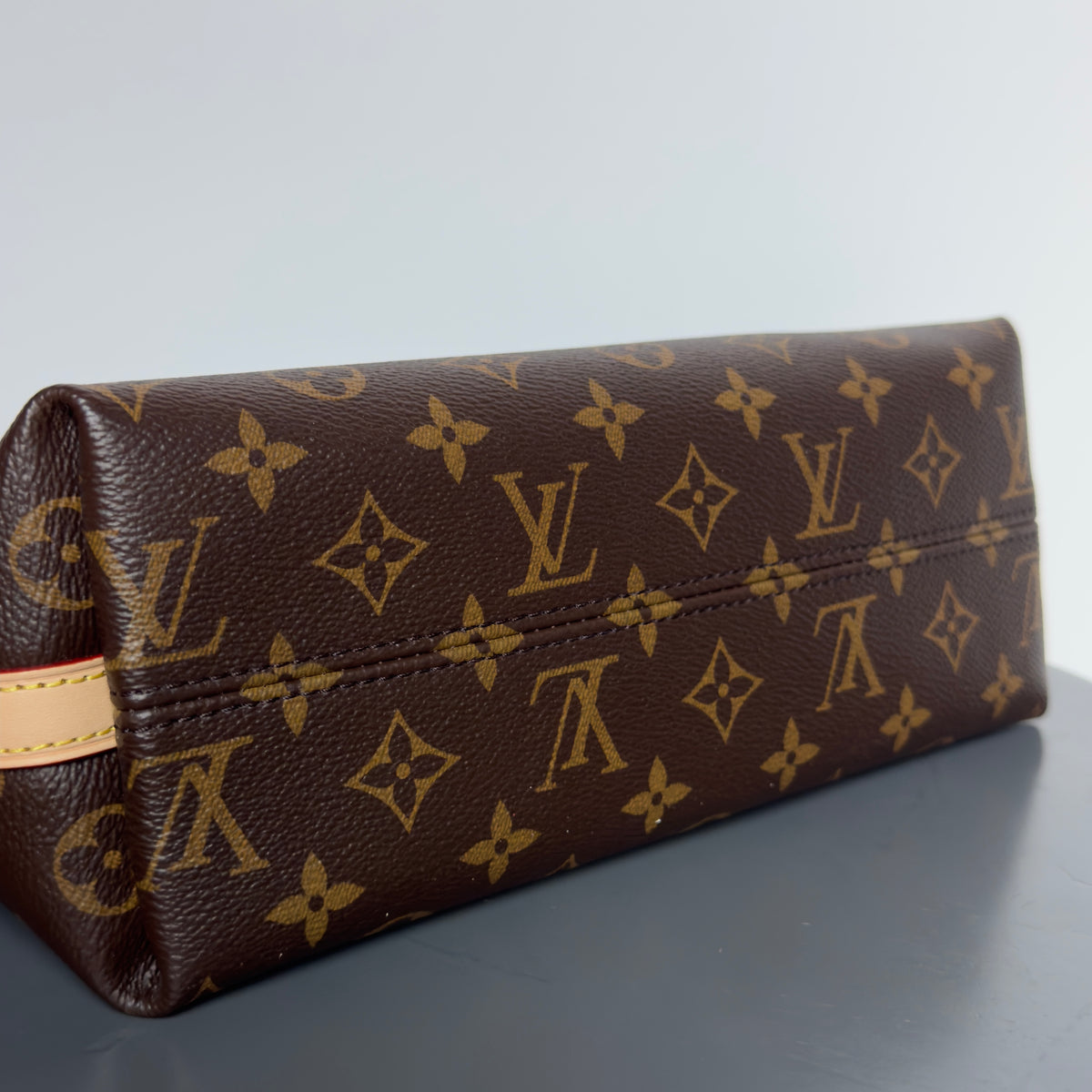 Louis Vuitton Monogram Multipass - Queen May