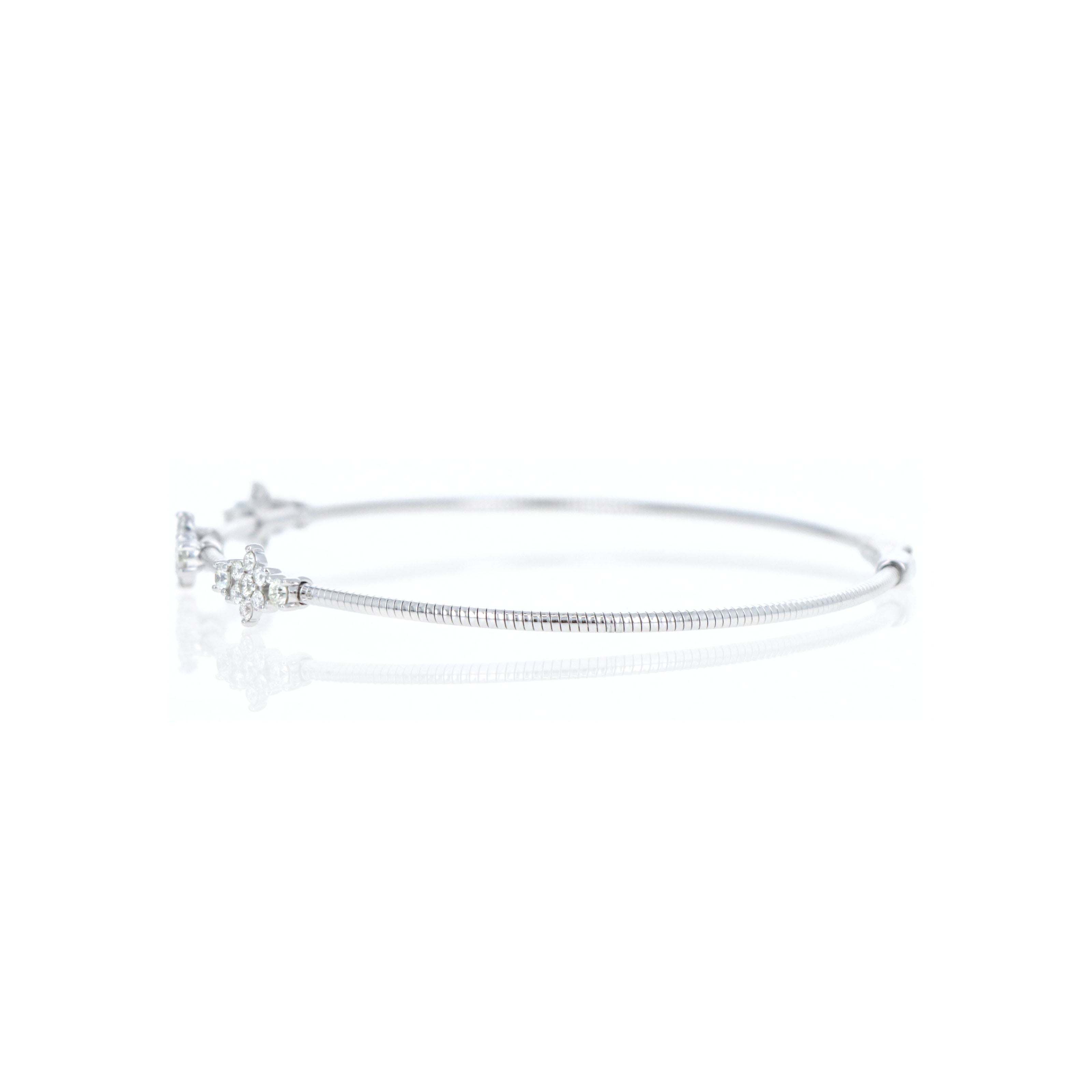 14K White Gold 0.50 Carat Round Brilliant Diamond Bangle