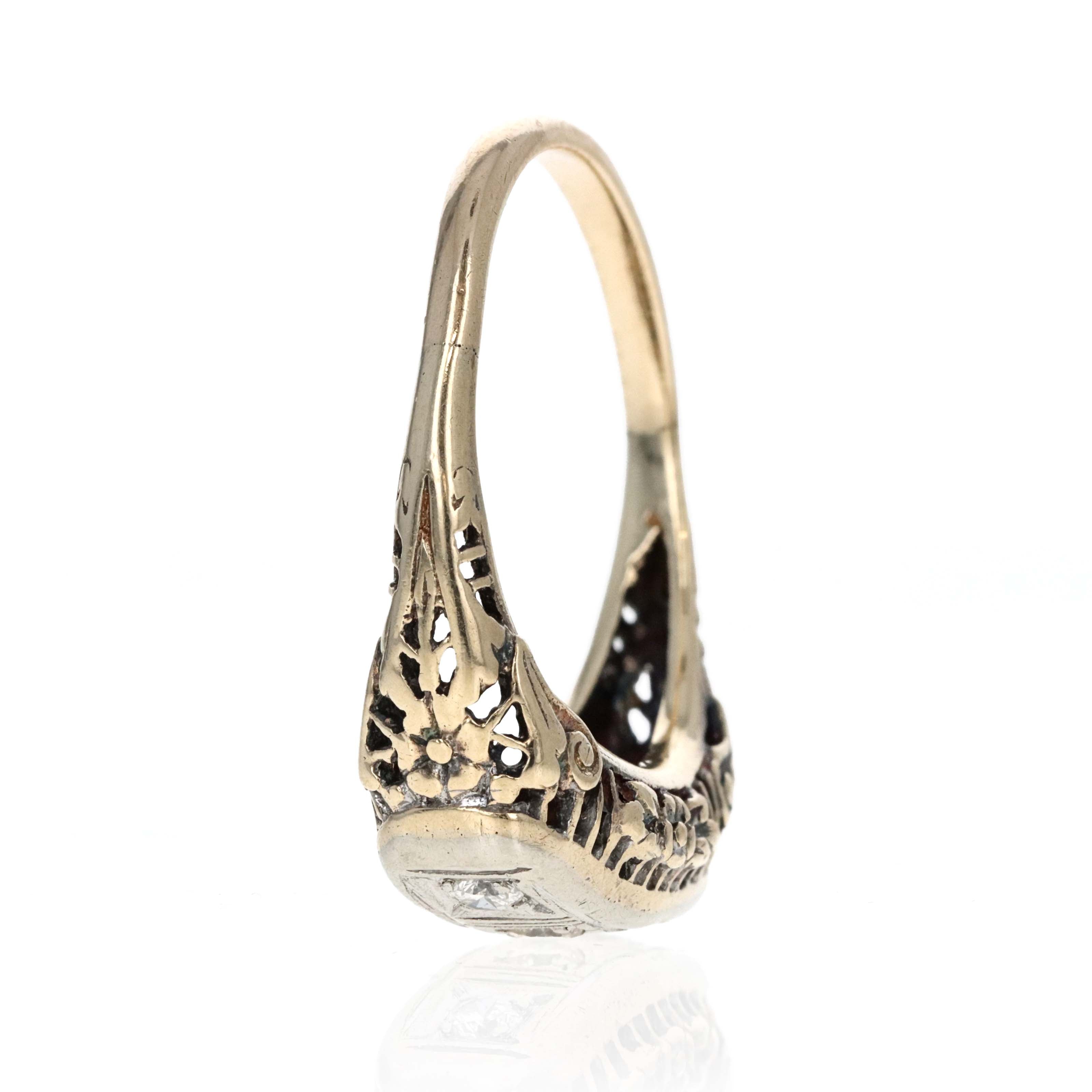 Art Deco 14K Yellow & White Gold 0.15 Carat Round Brilliant Diamond Ring