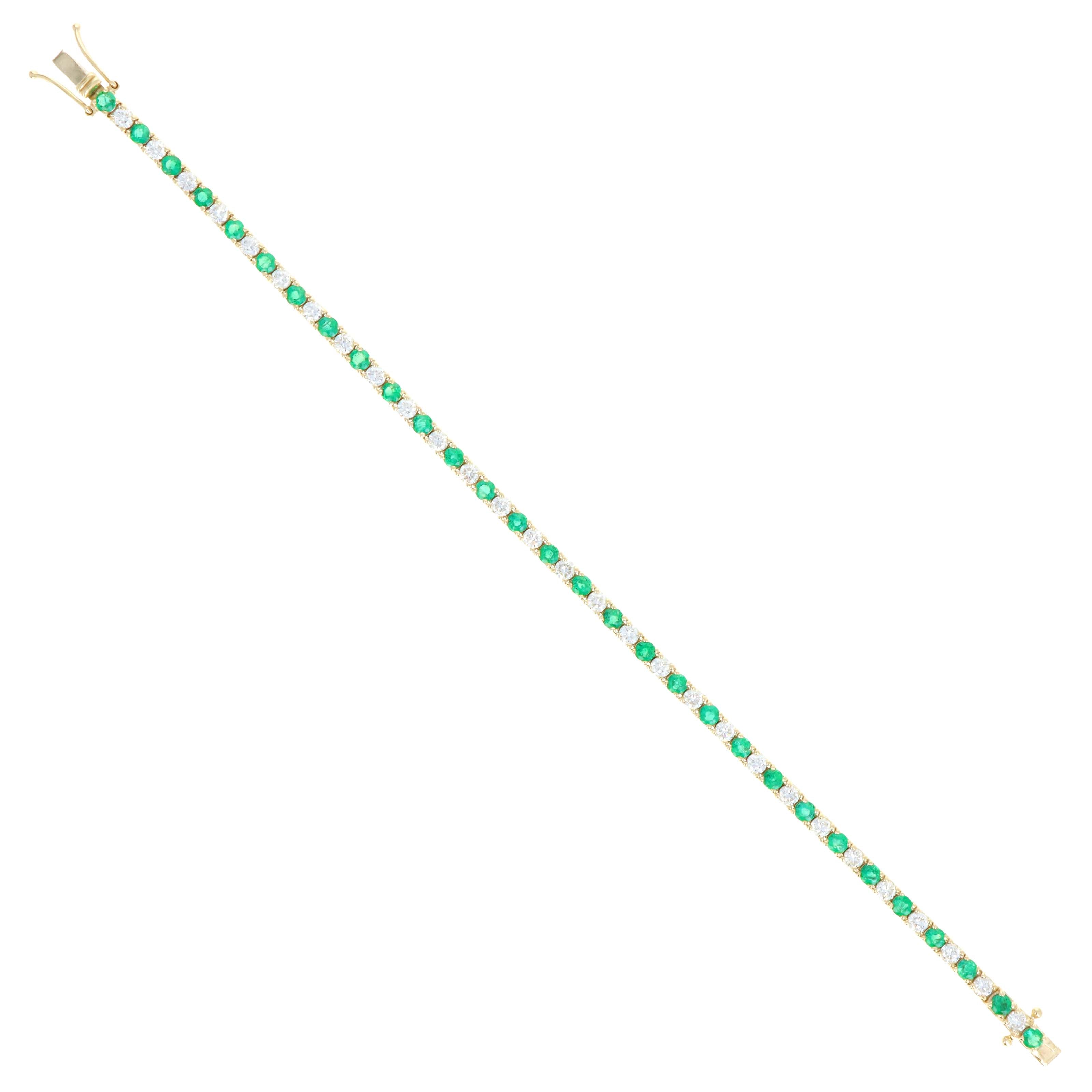 14K Yellow Gold 4.30 Carat Diamond and Emerald Alternating Tennis Bracelet