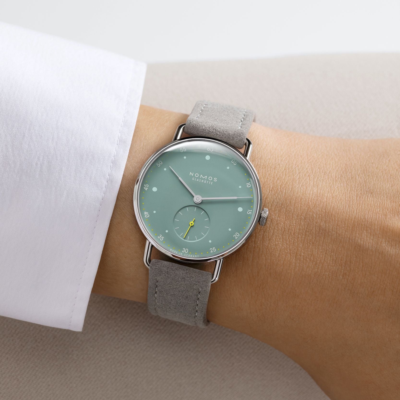 Nomos Glashütte Metro 33 Sage - Queen May