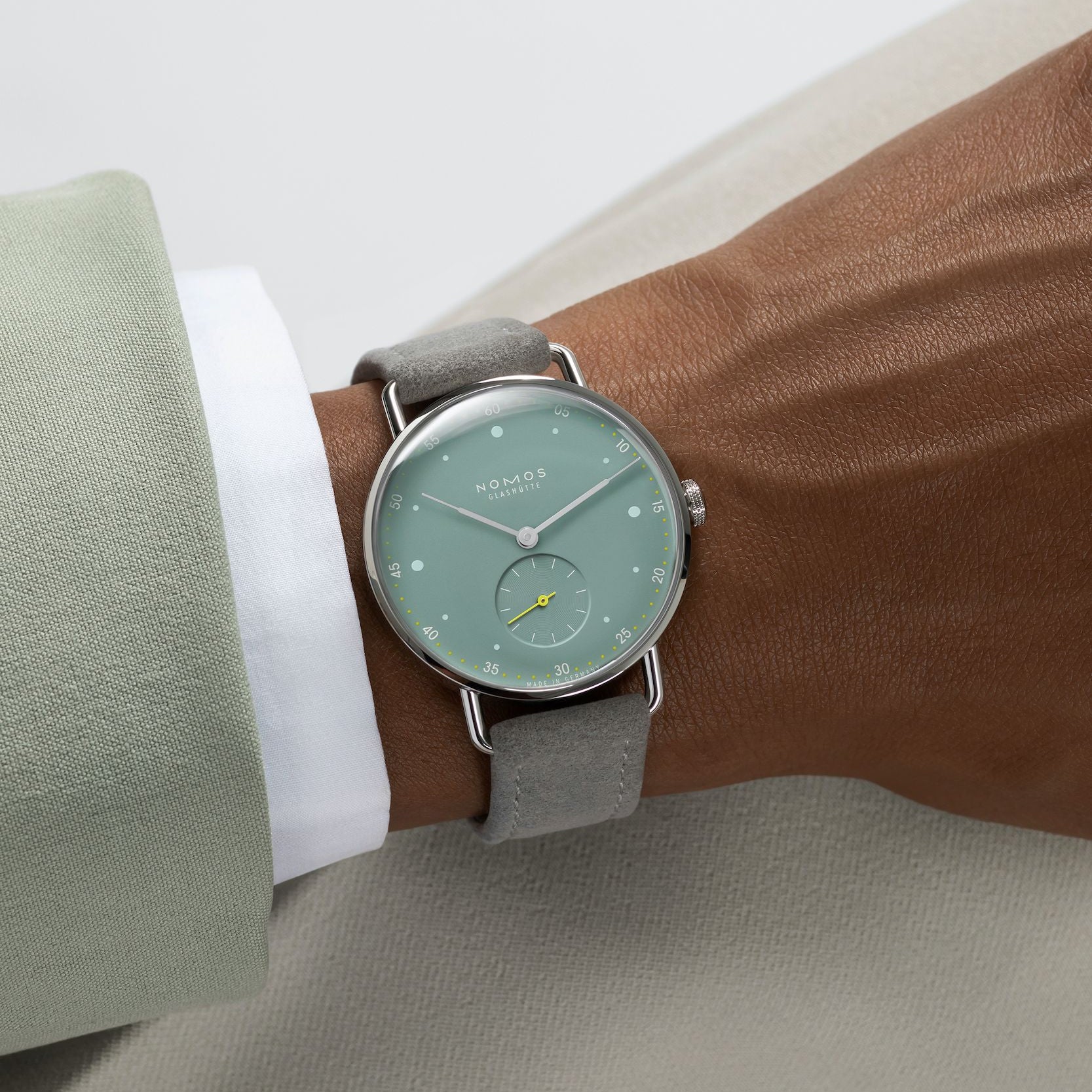 Nomos Glashütte Metro 33 Sage - Queen May