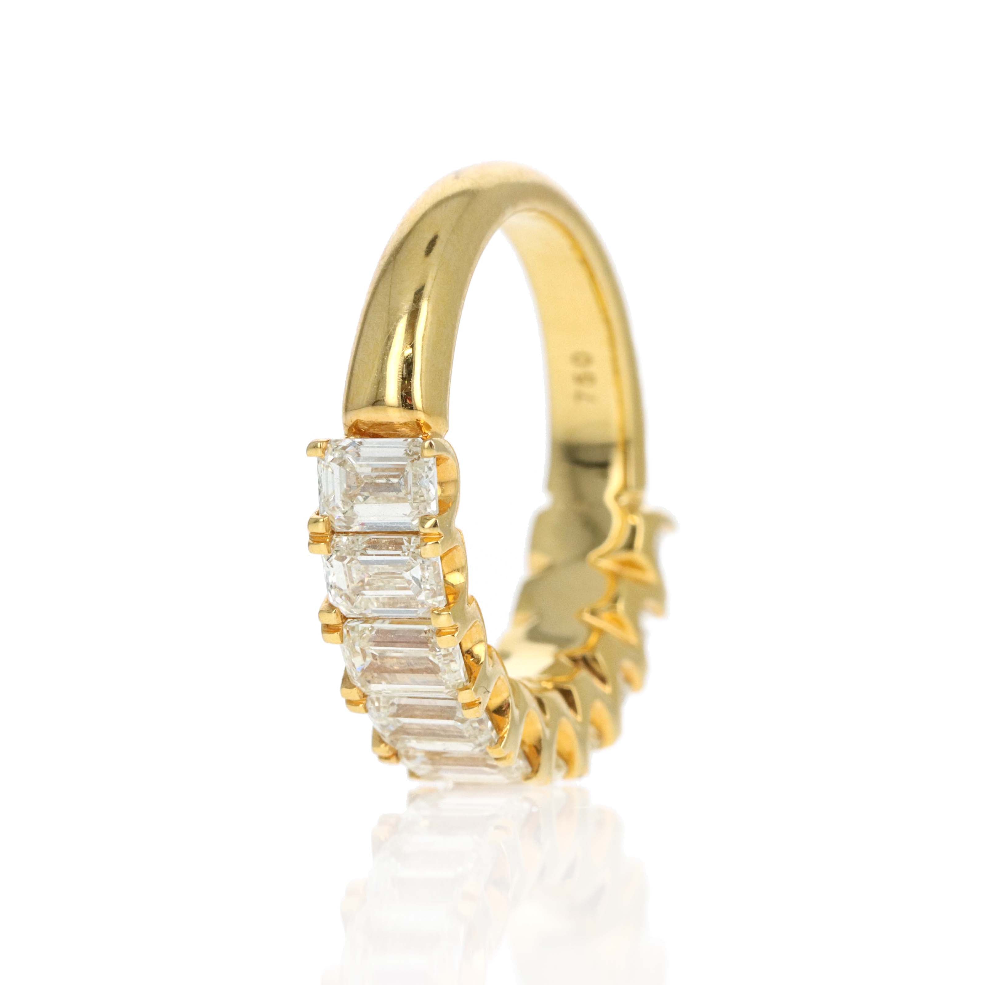 18K Yellow Gold 3.12 Carat Emerald Diamond Half Eternity Band