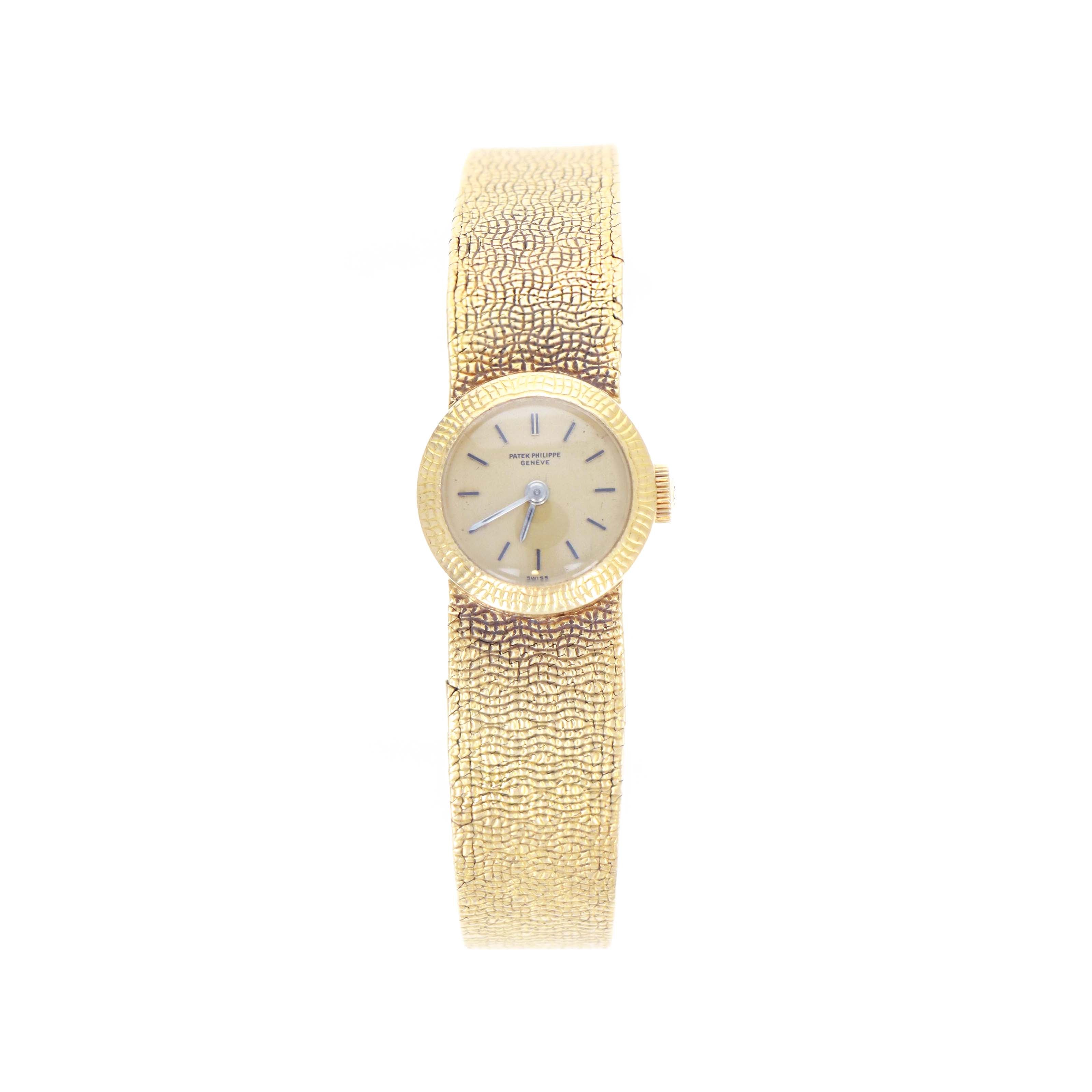 Patek Philippe Reference 3306/23 18K Yellow Gold Hobnail Bezel Ladies Vintage Watch