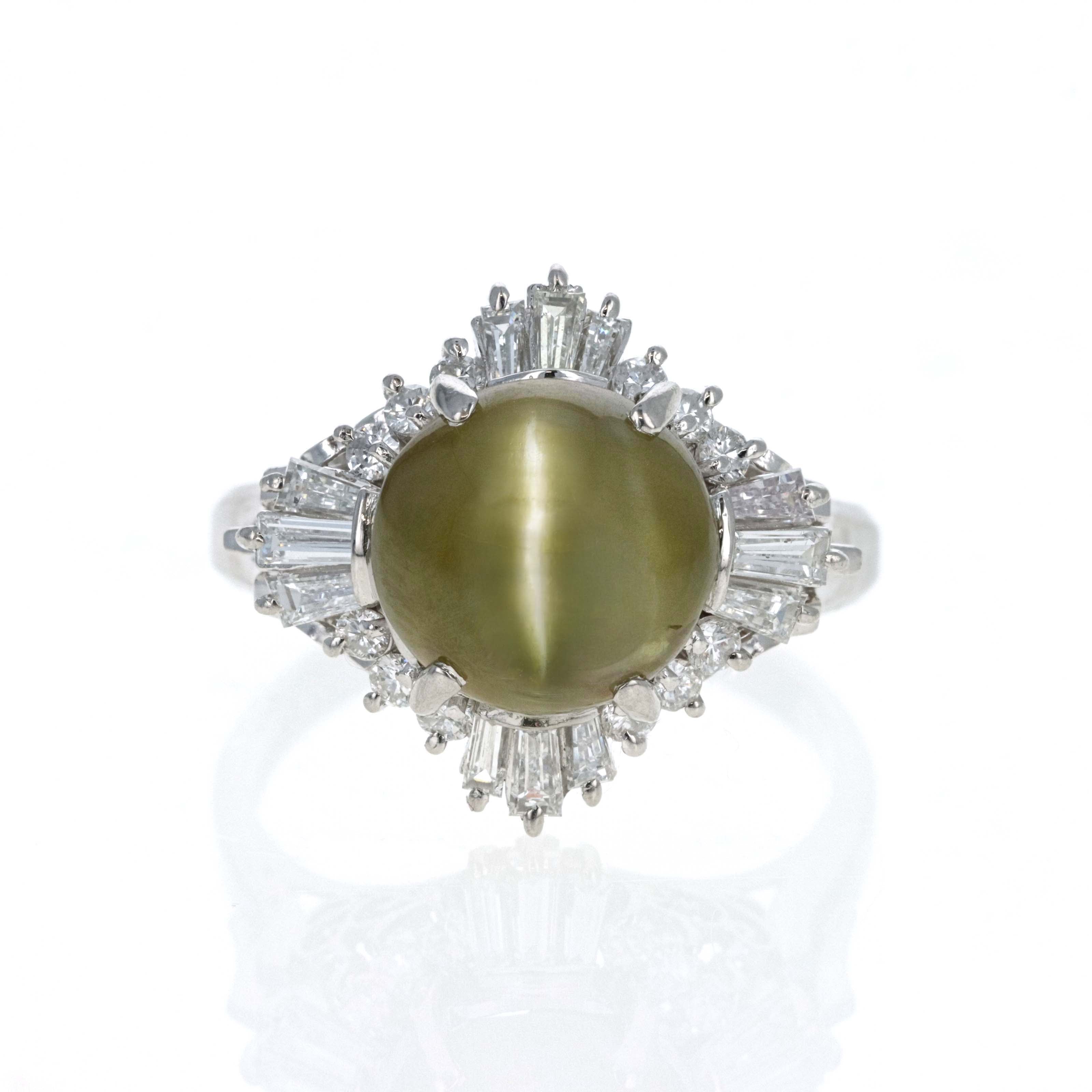 Retro Style Platinum 5.27 Carat Cat's Eye Chrysoberyl Diamond Fan Ring - Queen May