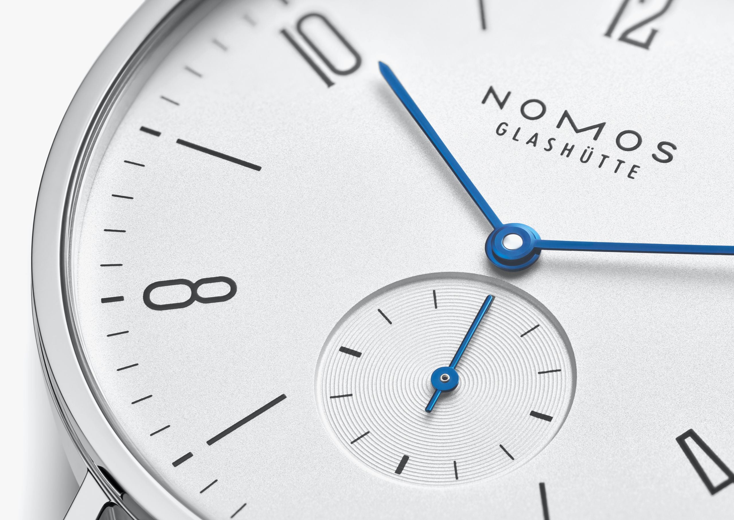 Nomos Glashütte Tangente 38 - Queen May