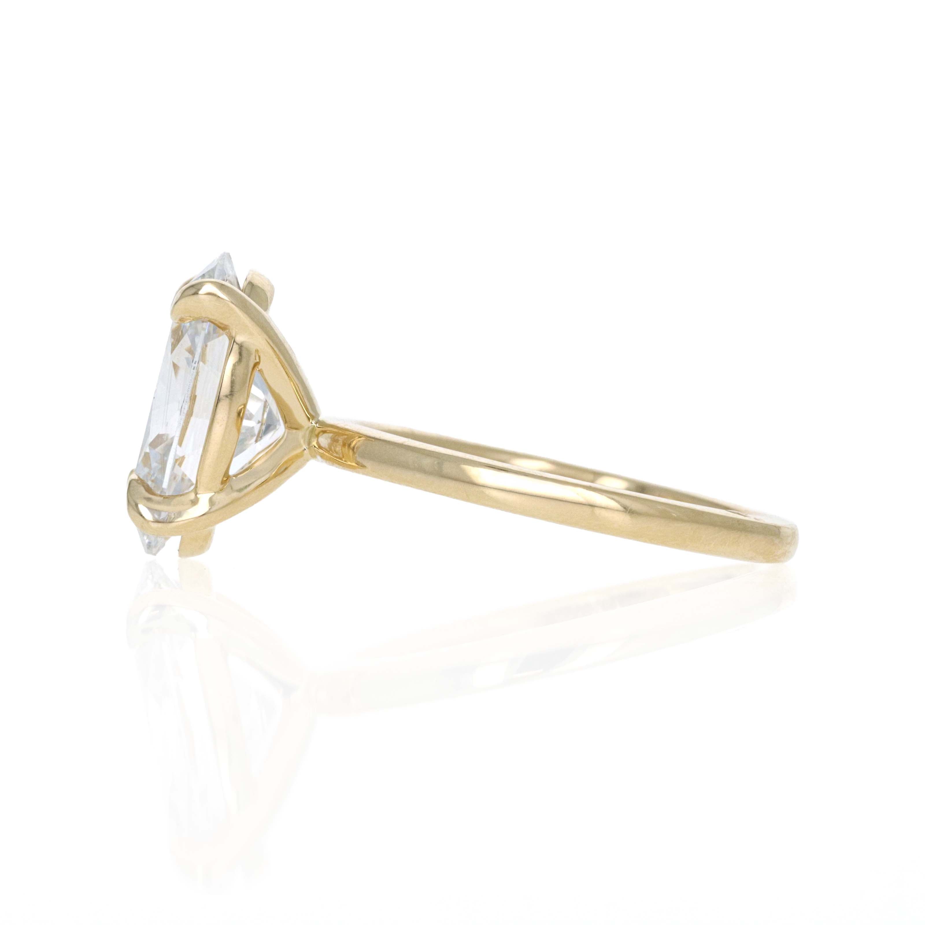 Lab Grown 4 Carat Oval Diamond Solitaire Engagement Ring 14K Yellow Gold - Queen May