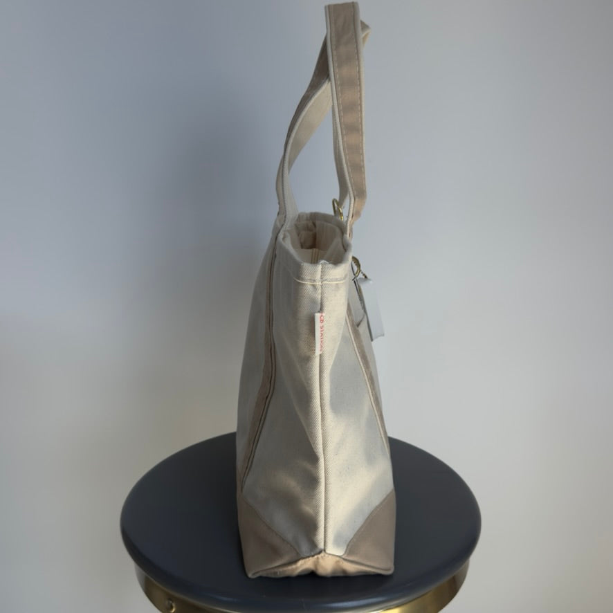 Embroidered Cape May Medium Canvas Boat Tote x Freshwater Curated Goods Bag Charms - Queen May