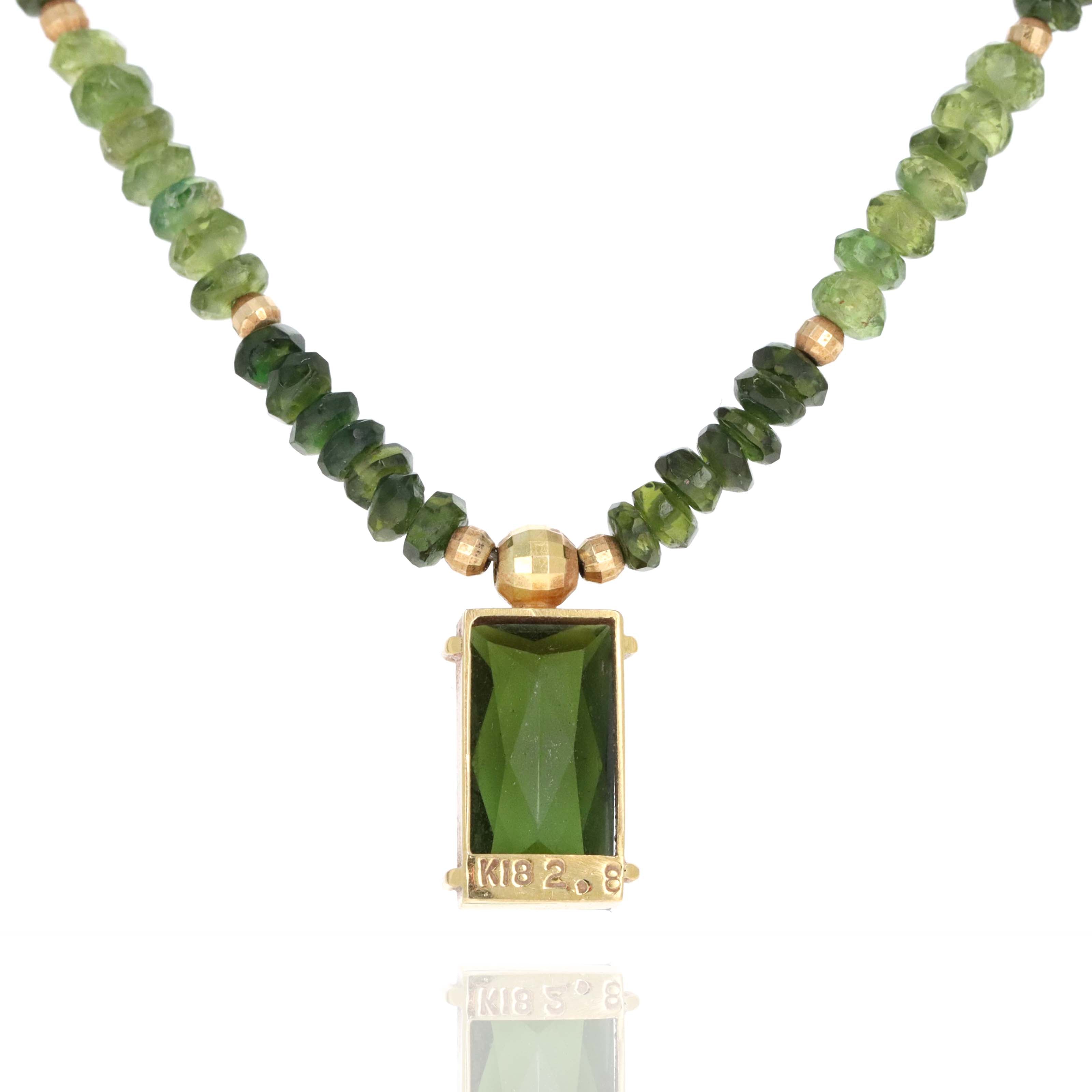 18K Yellow Gold Green Tourmaline Pendant Bead Chain Necklace - Queen May