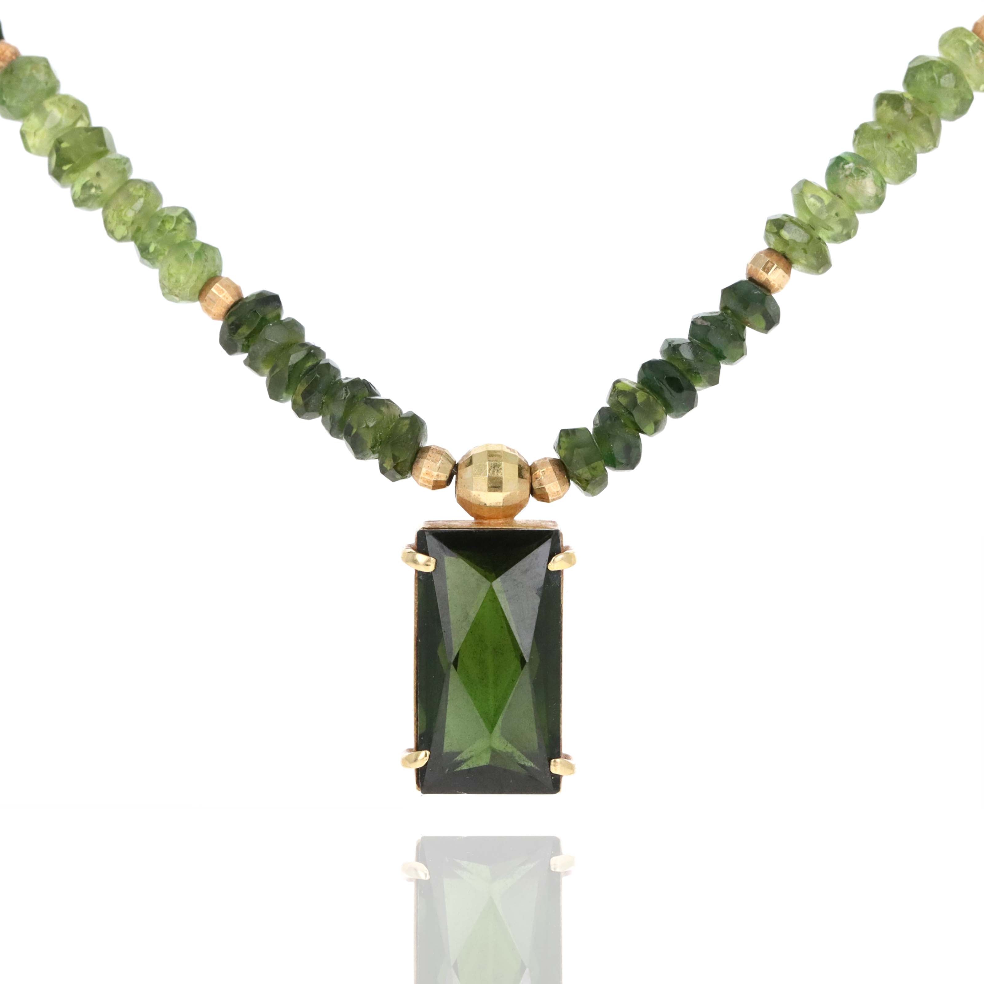 18K Yellow Gold Green Tourmaline Pendant Bead Chain Necklace - Queen May