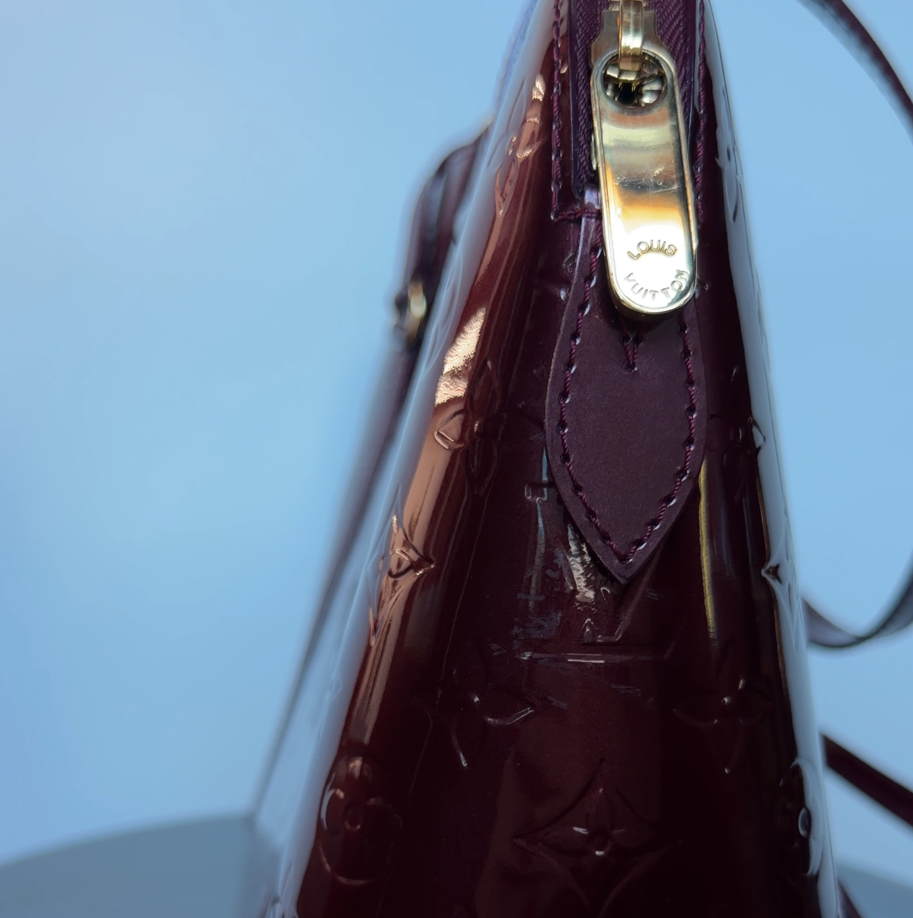 Louis Vuitton Vernis Avalon Bag Maroon