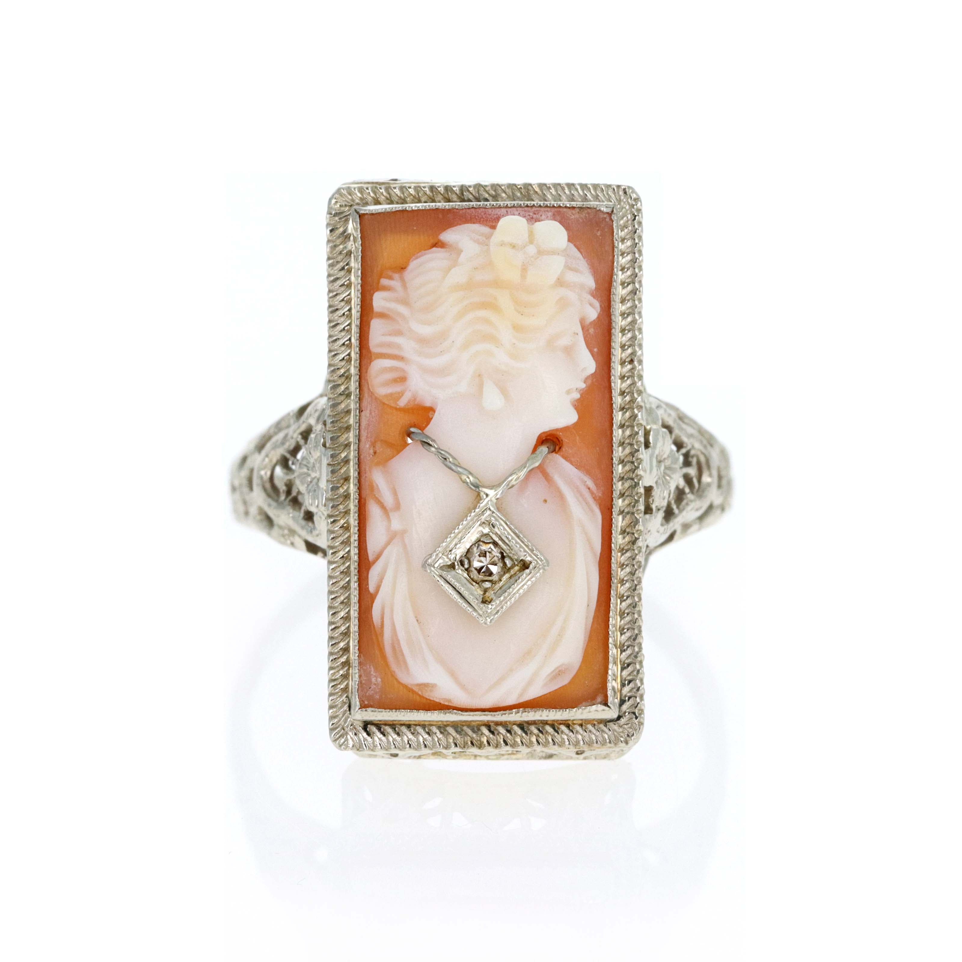 Art Deco 14K White Gold 0.015 Carat Diamond Cameo Engraved Filigree Ring