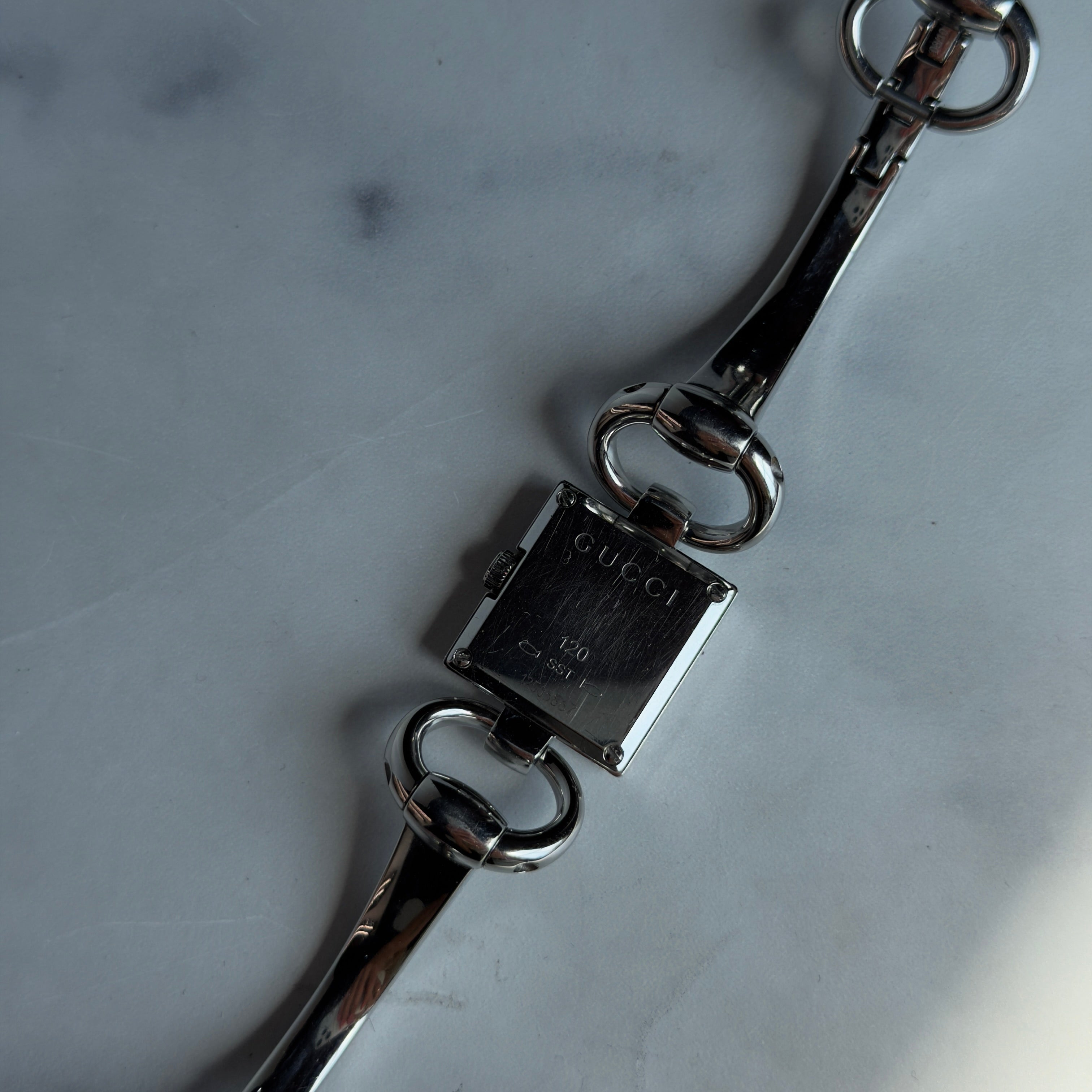 Gucci 120 GG Horsebit Watch