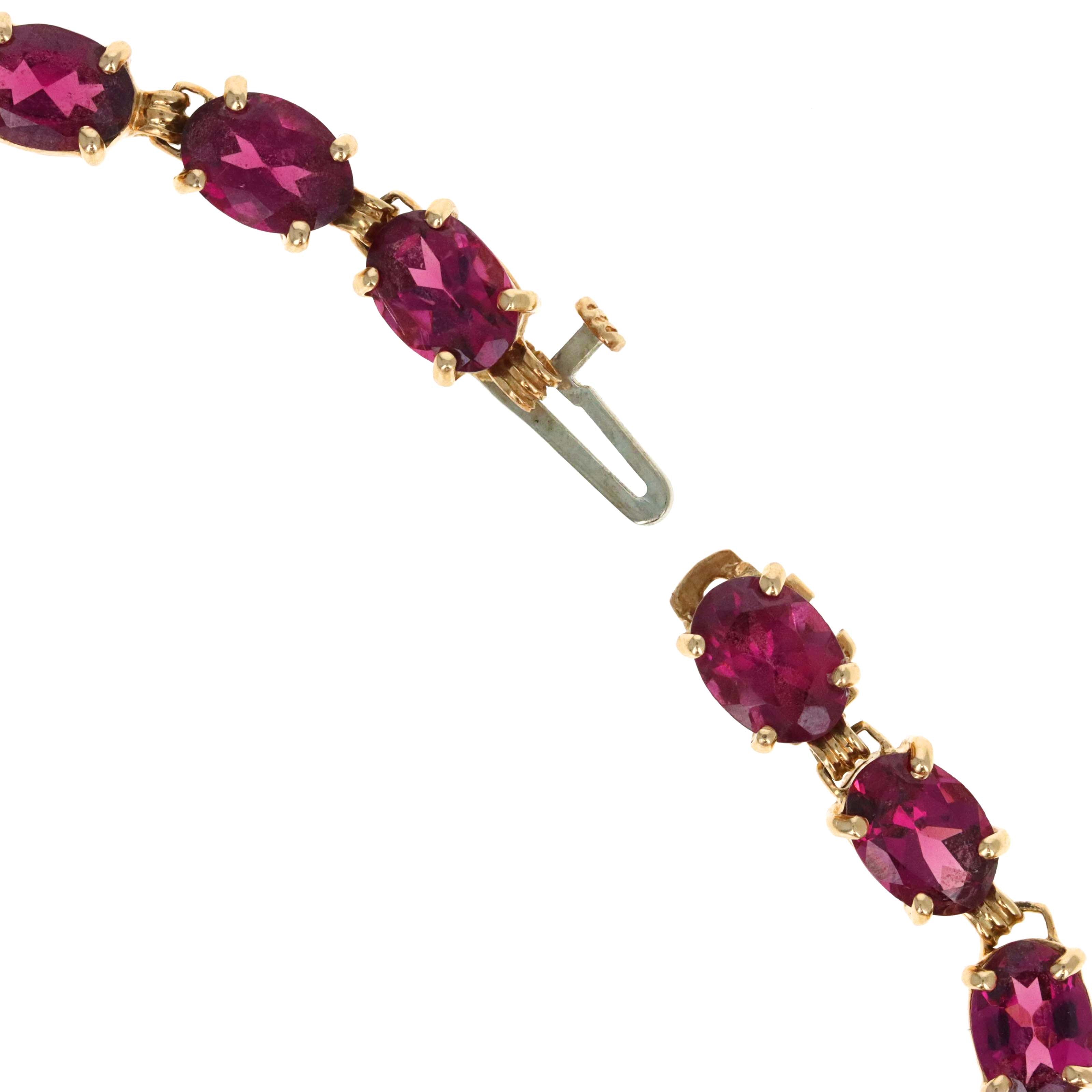 14K Yellow Gold 15 Carat Oval Rhodolite Garnet Bracelet
