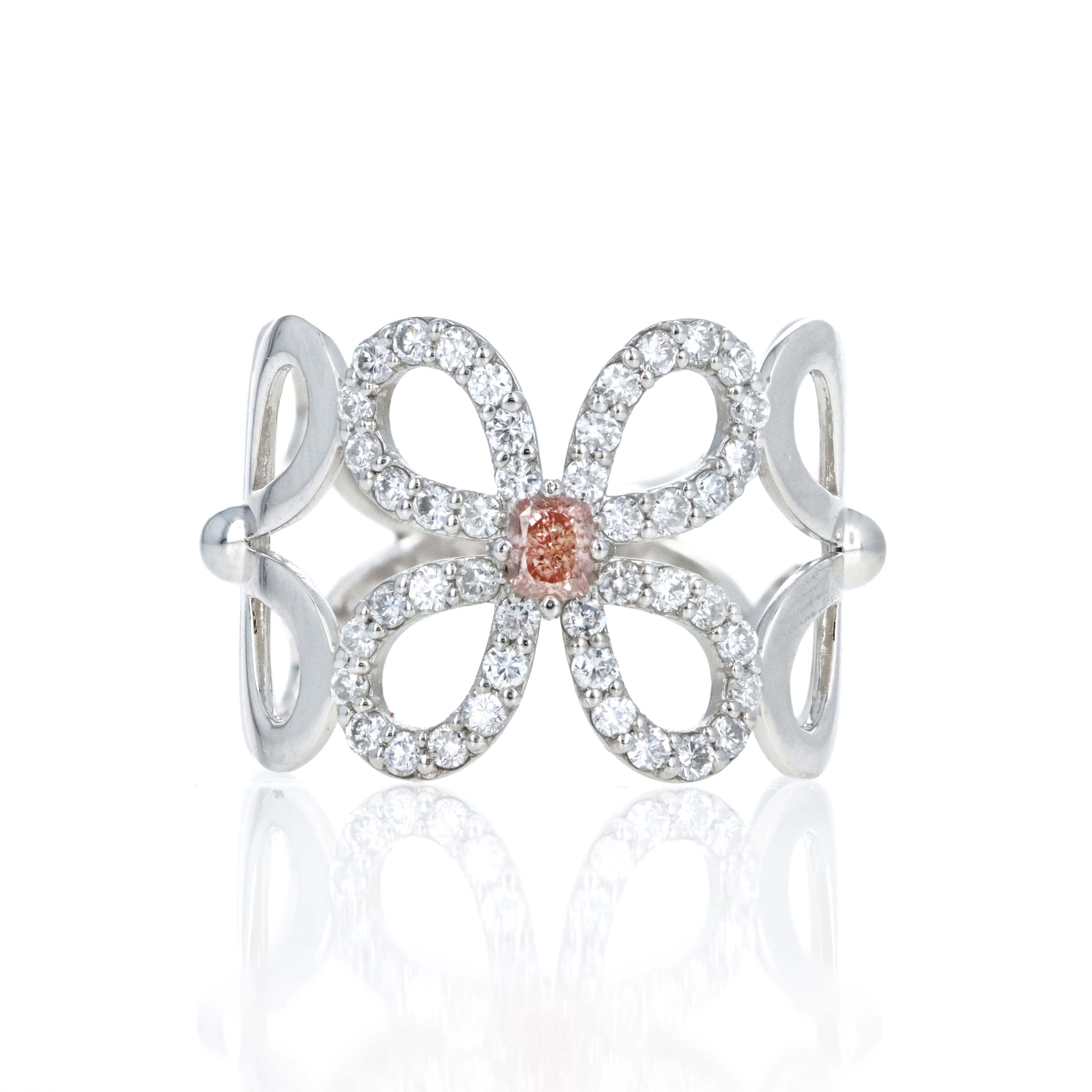 Platinum 0.15 Carat Natural Pink Fancy Intense Diamond Flower Ring