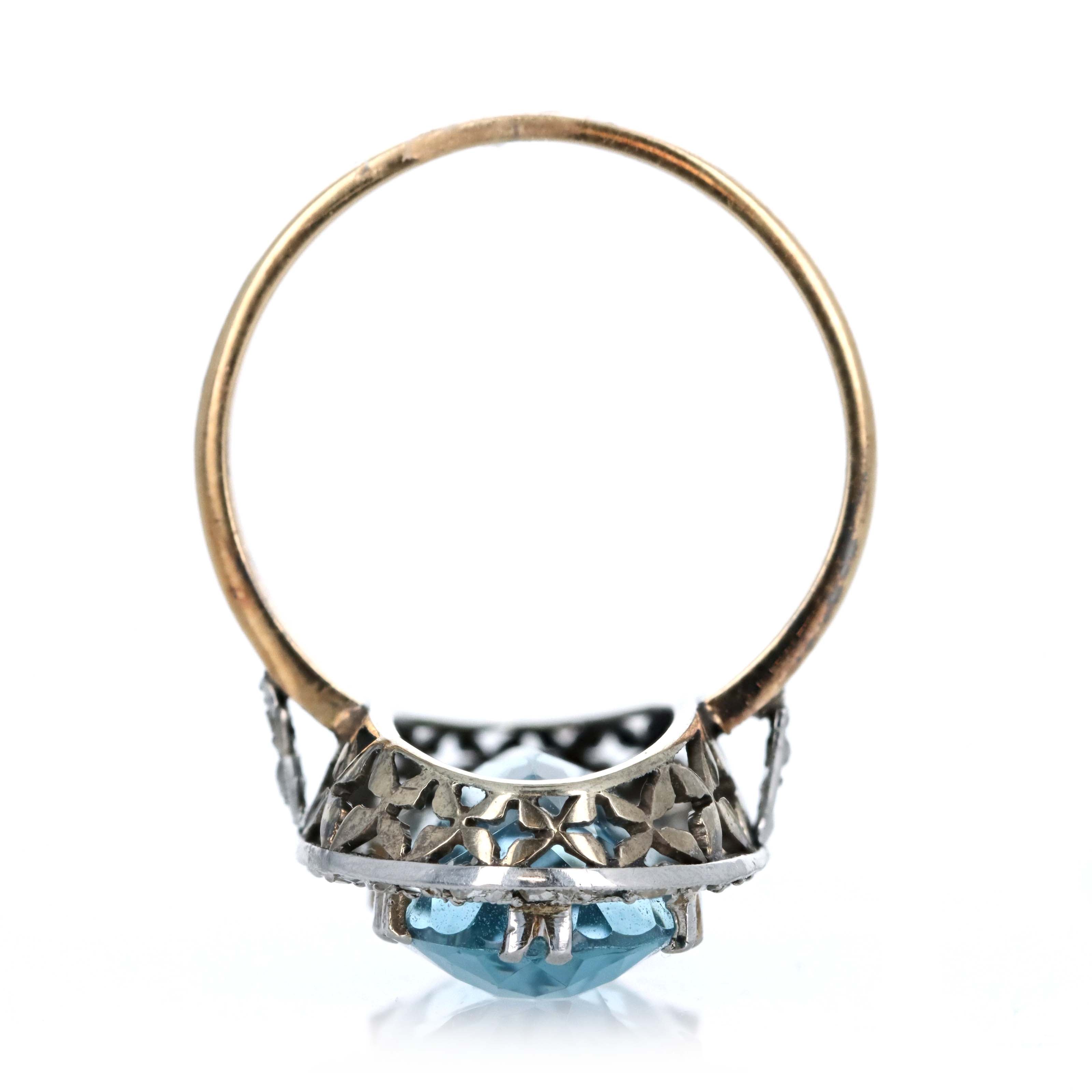 Edwardian 18K Yellow Gold Platinum 4.5 Carat Elongated Aquamarine Rose Cut Diamond Ring