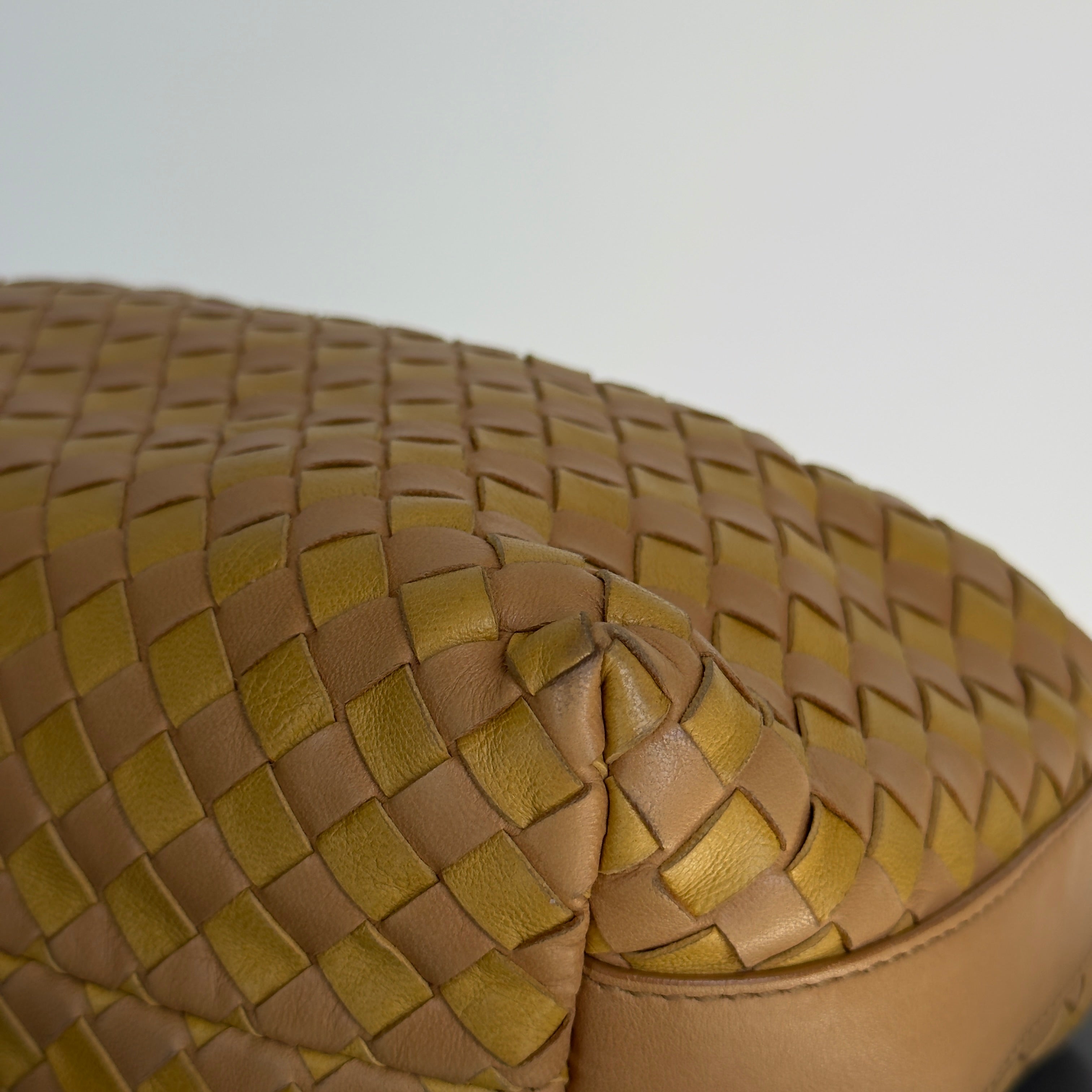 Bottega Veneta Intrecciato Nappa Pochette - Queen May