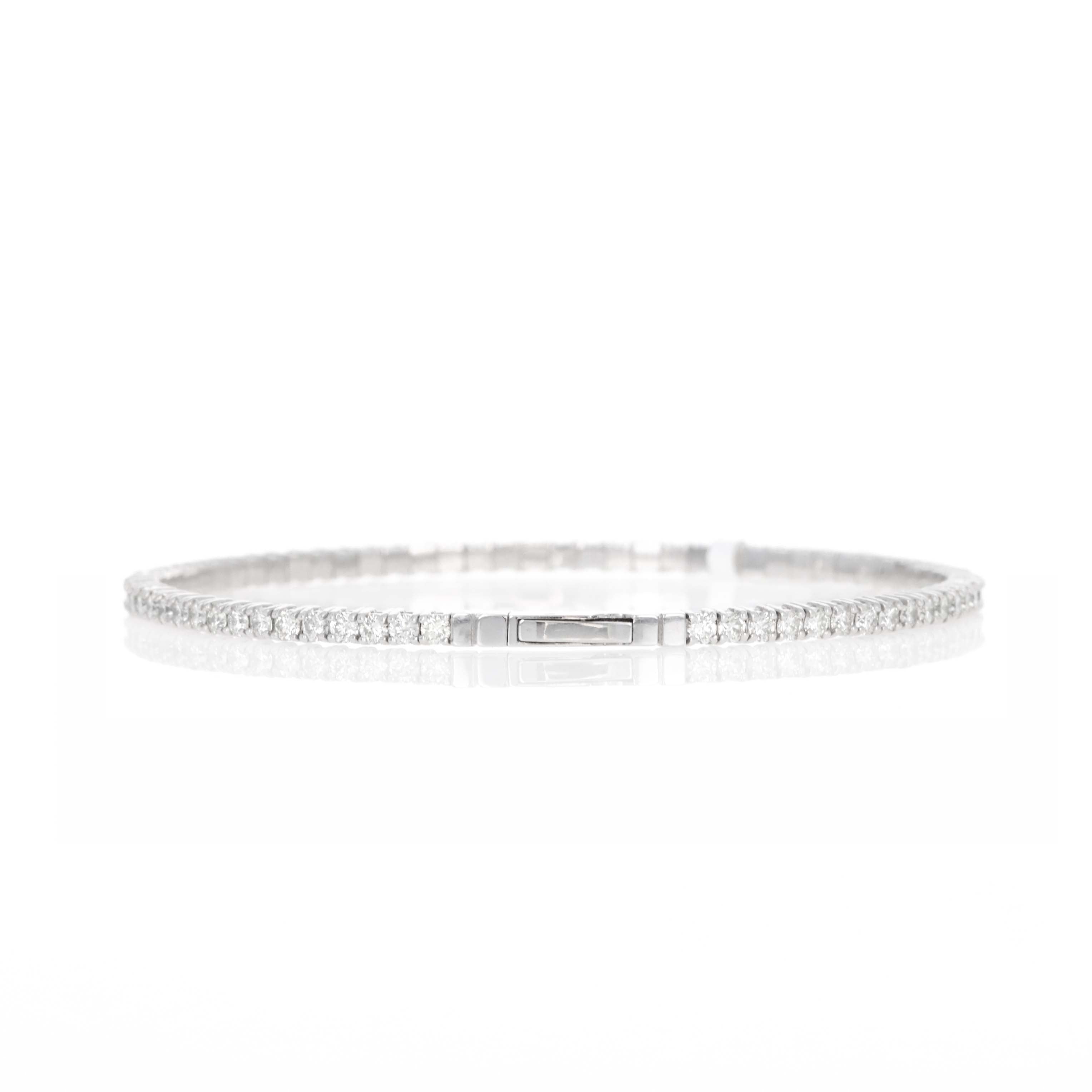 18K White Gold 3 Carat Round Diamond Flexible Bangle - Queen May