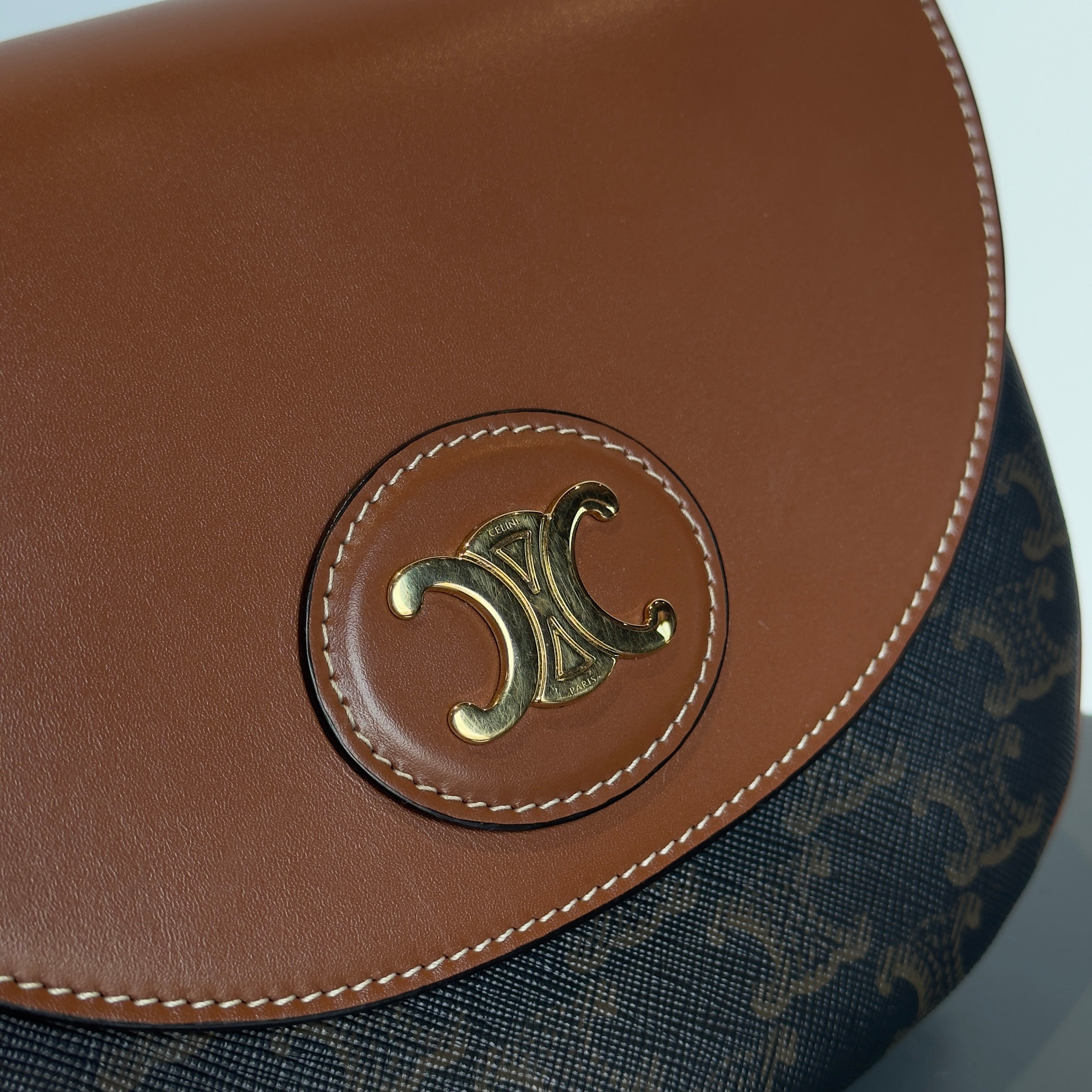 Celine Calfskin Triomphe Besace Tan