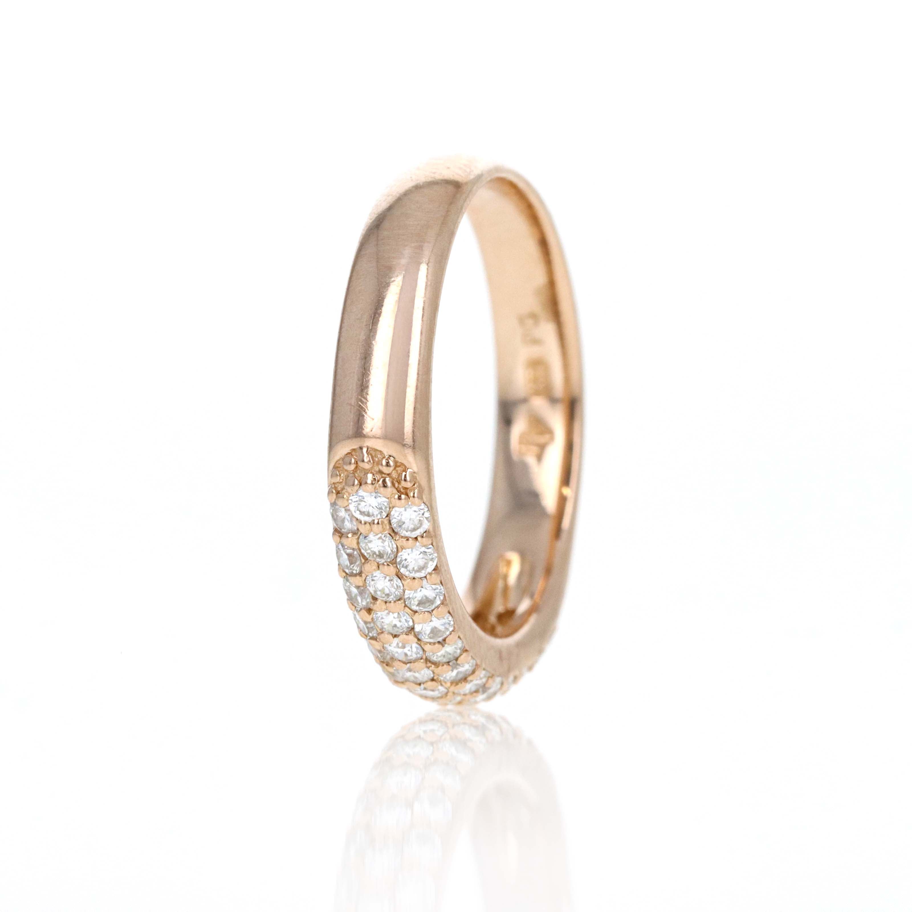 Ponte Vecchio 18K Rose Gold 0.40 Carat Round Brilliant Diamond Pavé Ring - Queen May