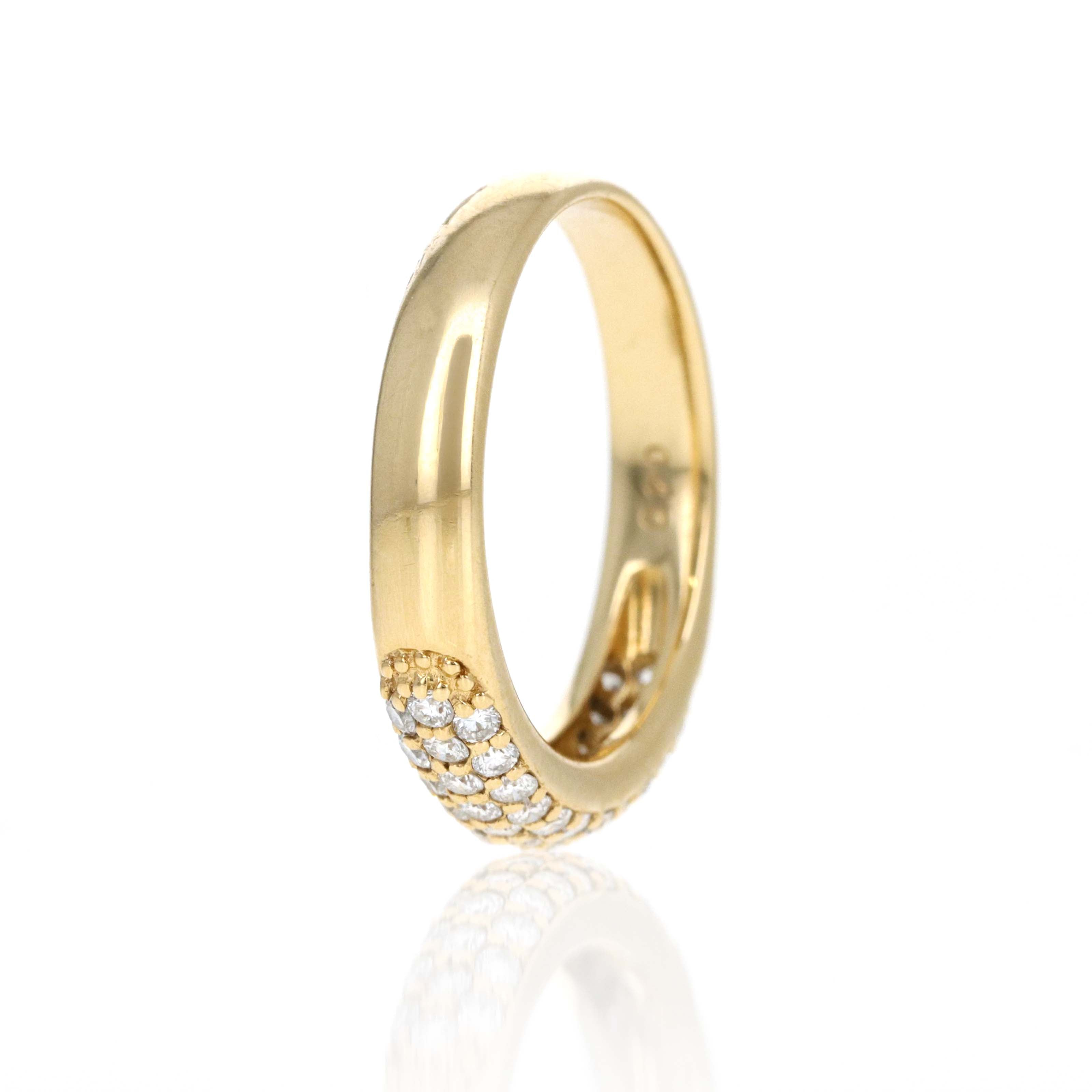 Ponte Vecchio 18K Yellow Gold 0.40 Carat Round Brilliant Diamond Pavé Ring - Queen May