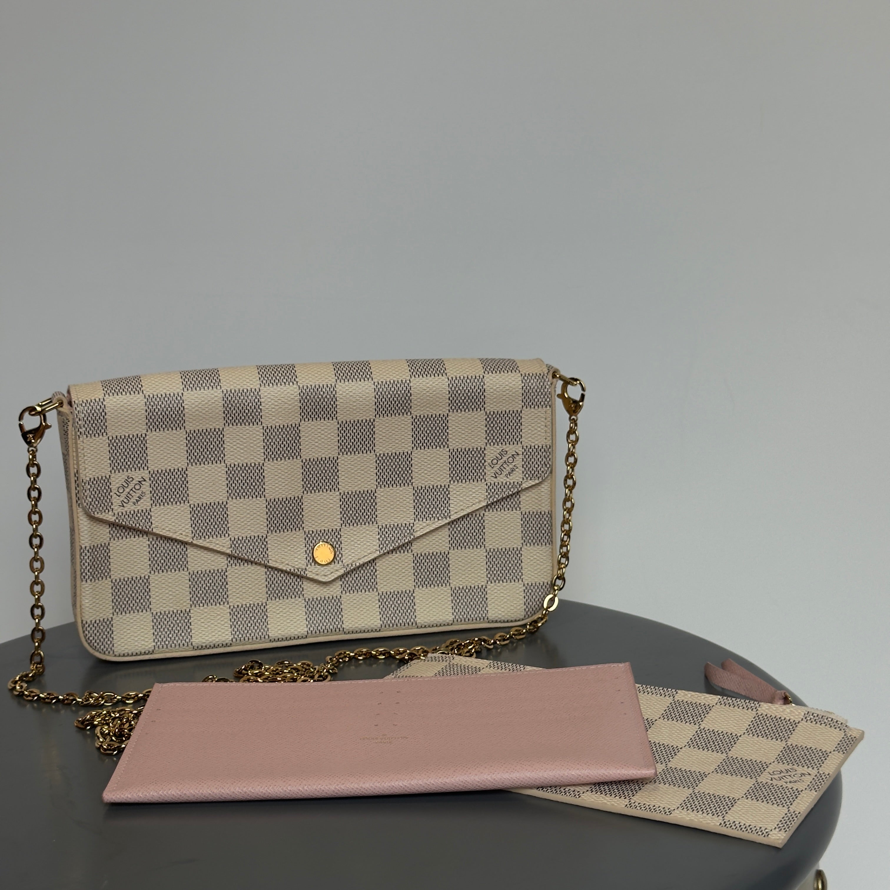 Louis Vuitton Damier Azur Felicie Pochette