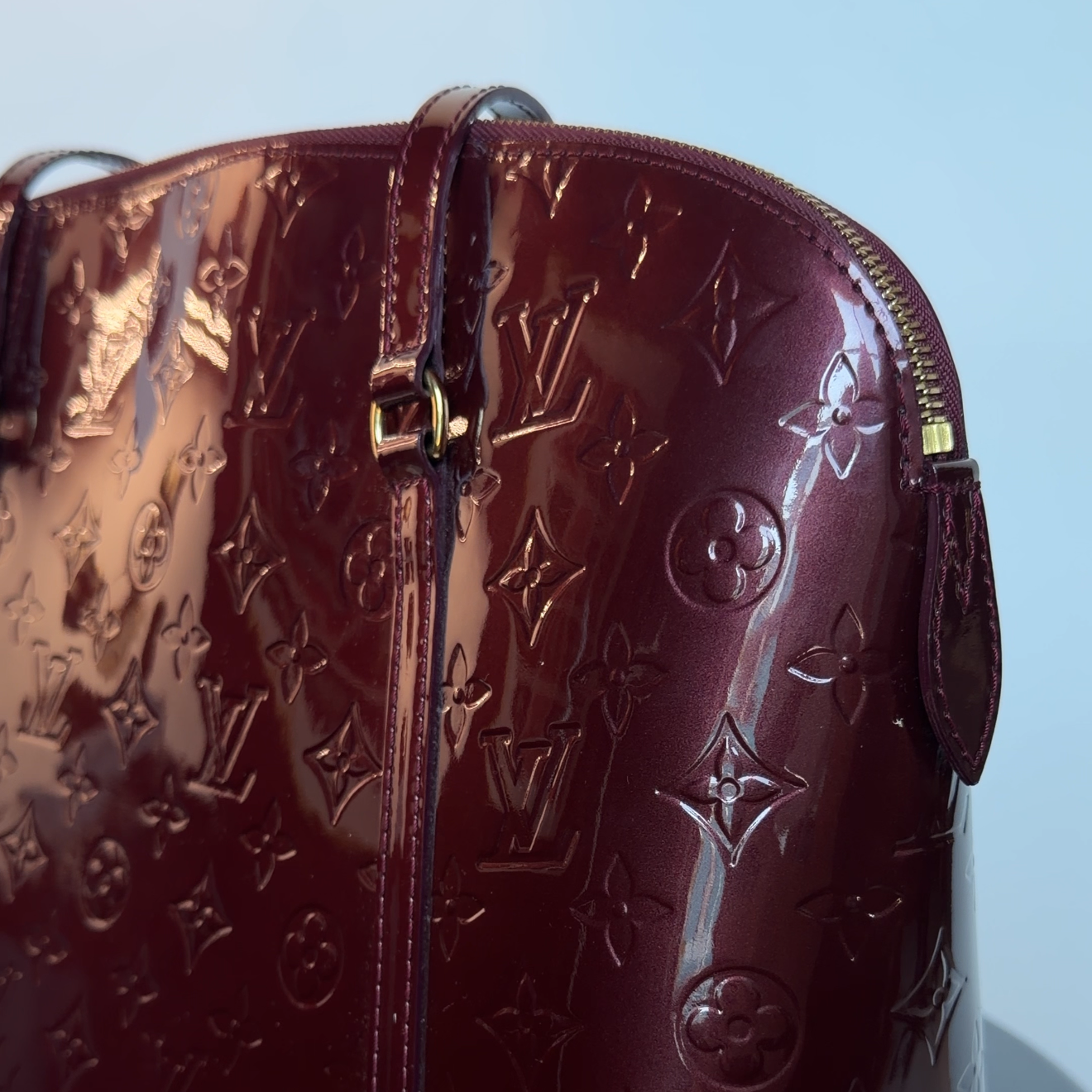 Louis Vuitton Vernis Avalon Bag Maroon
