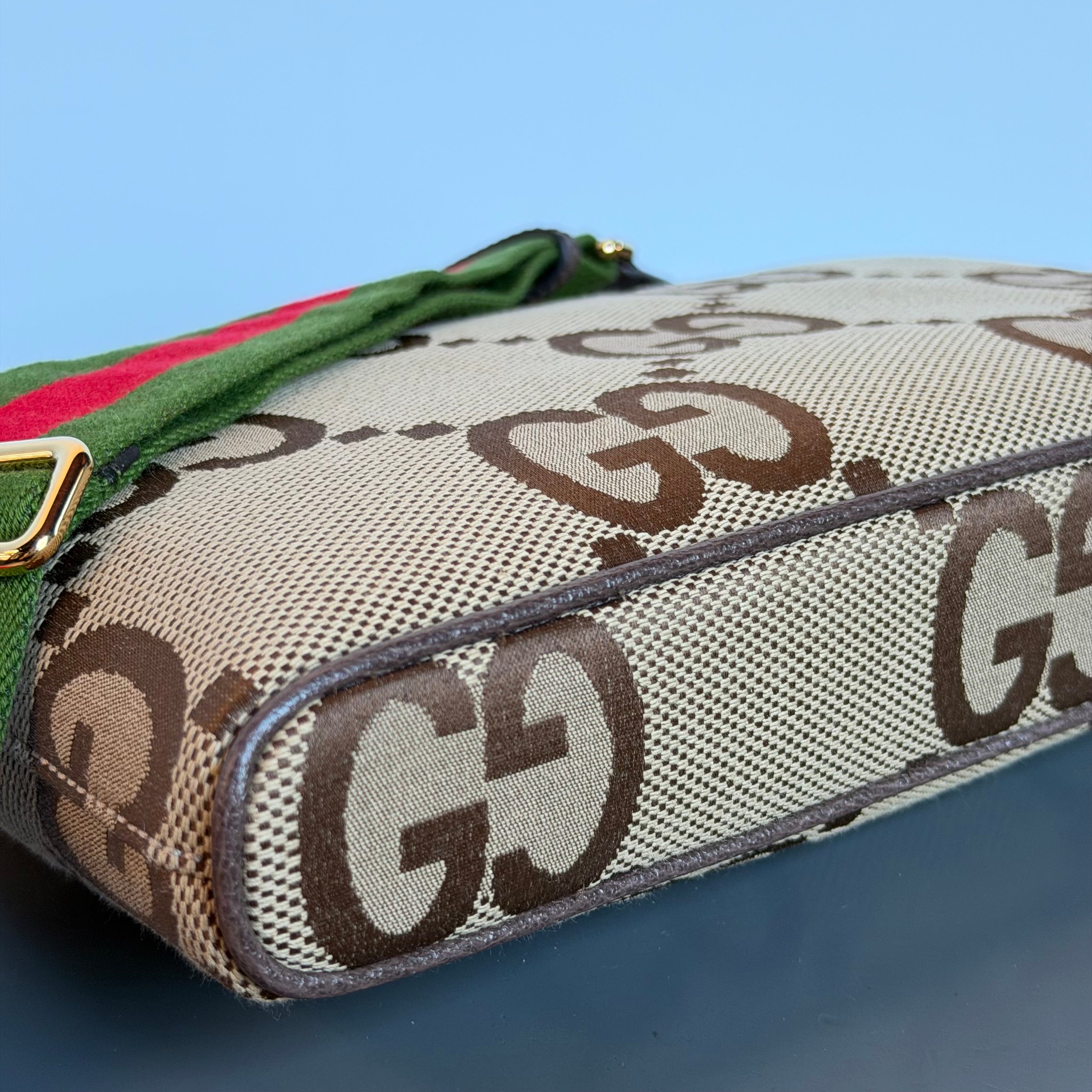 Gucci Web Shoulder Bag Jumbo