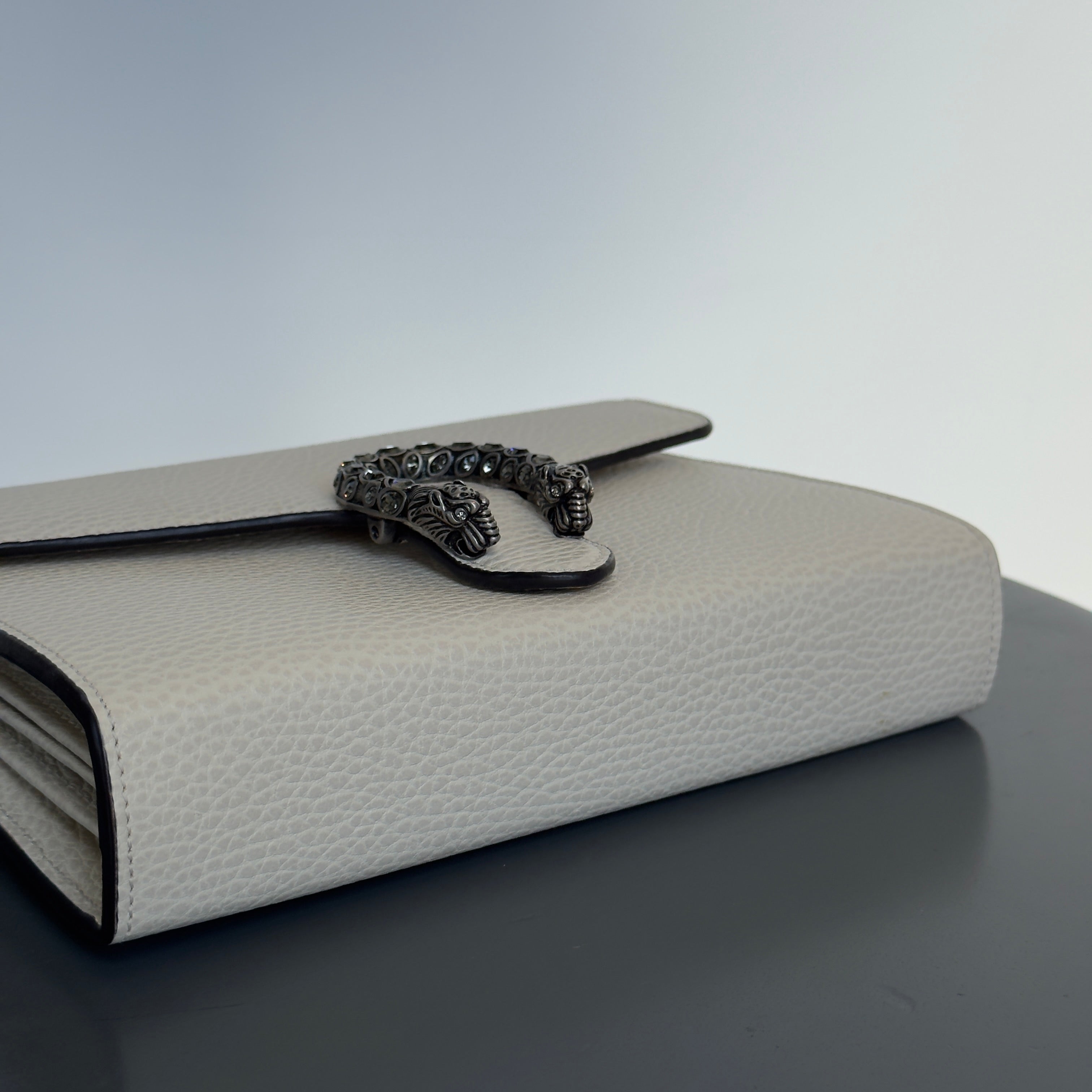 Gucci Dionysus Cream Shoulder Bag - Queen May