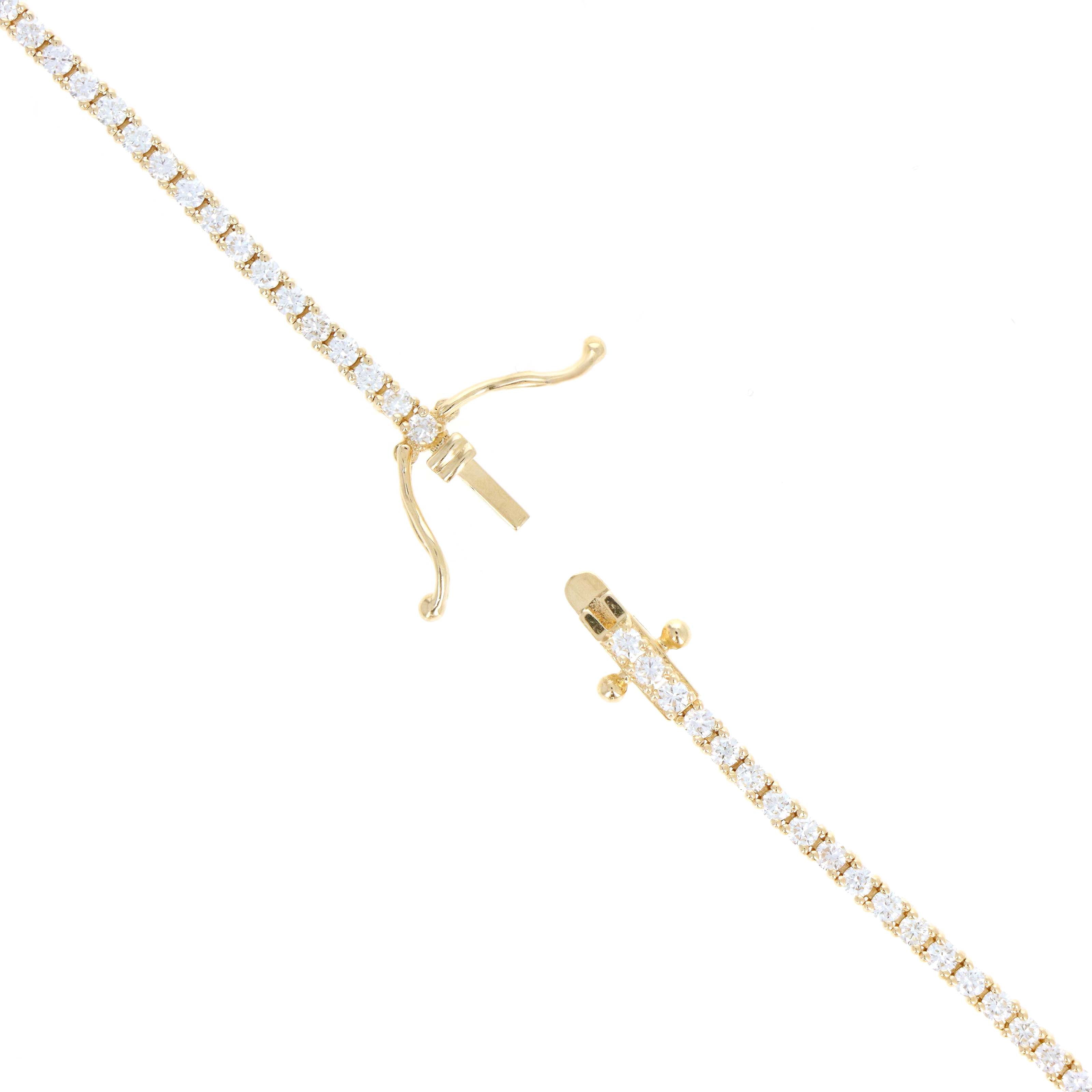 14K Yellow Gold 2.08 Carat Round Brilliant Diamond Tennis Bracelet