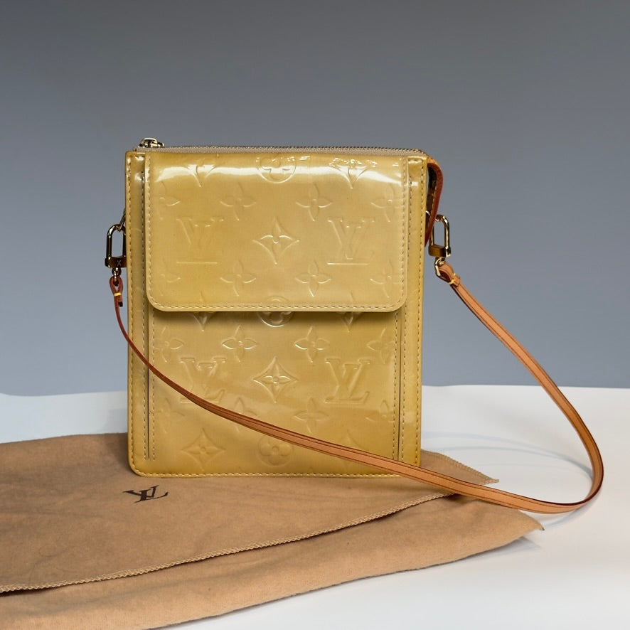 Louis Vuitton Vernis Mott Bag - Queen May