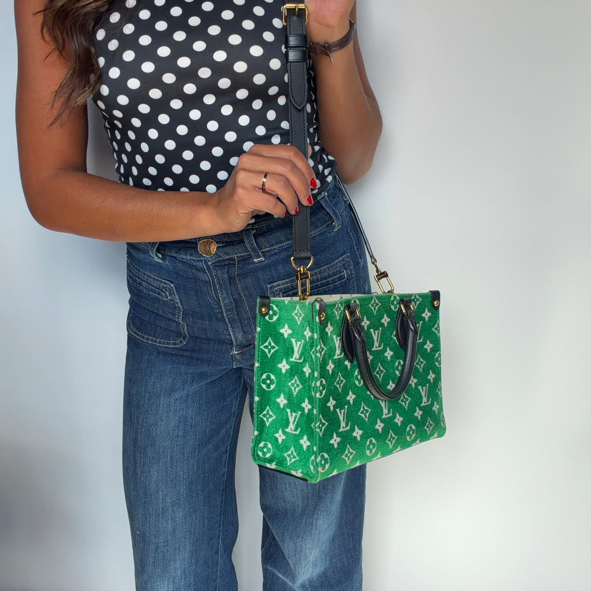 Louis Vuitton On The Go PM LV Match