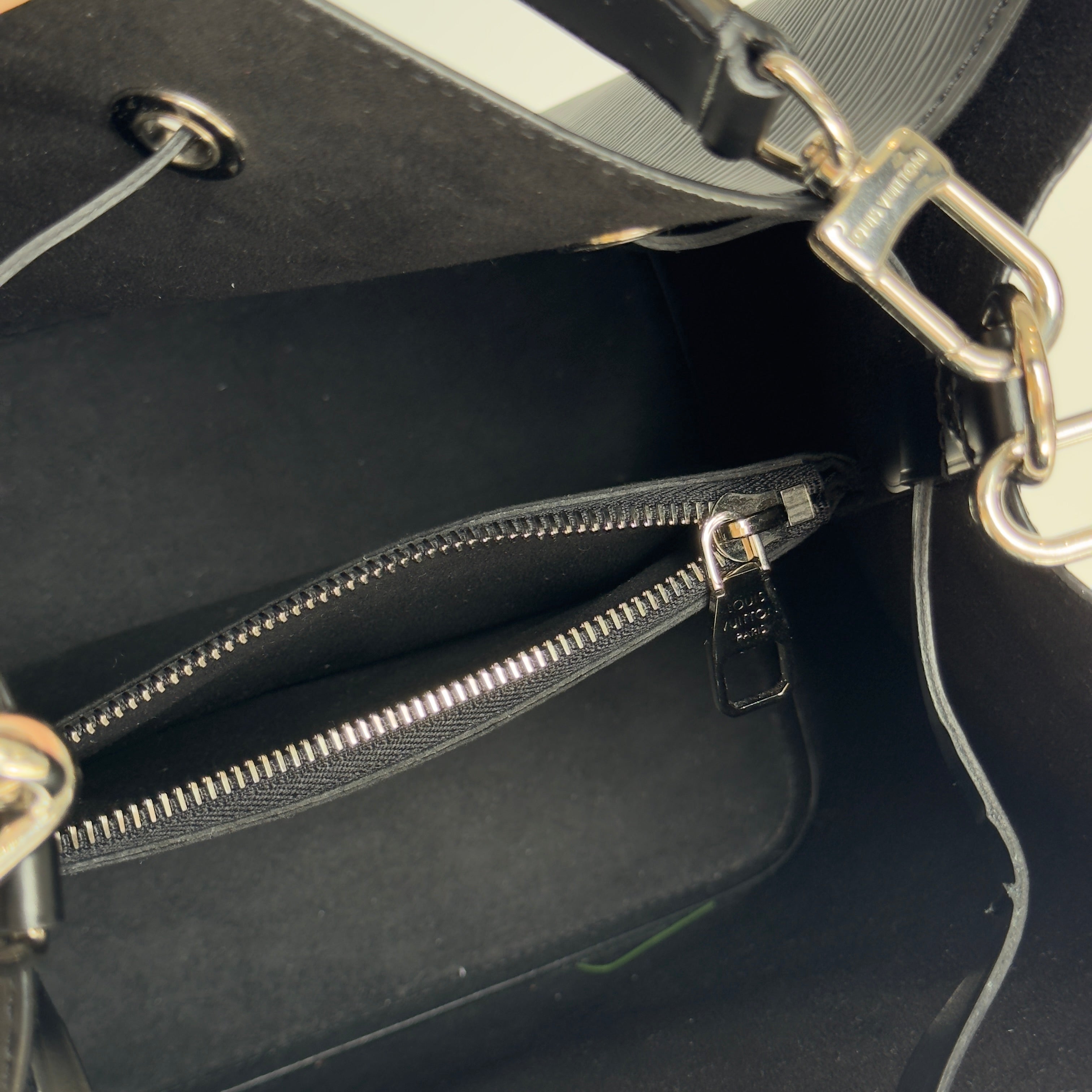 Louis Vuitton Black Epi Leather Noe Bucket Bag - Queen May