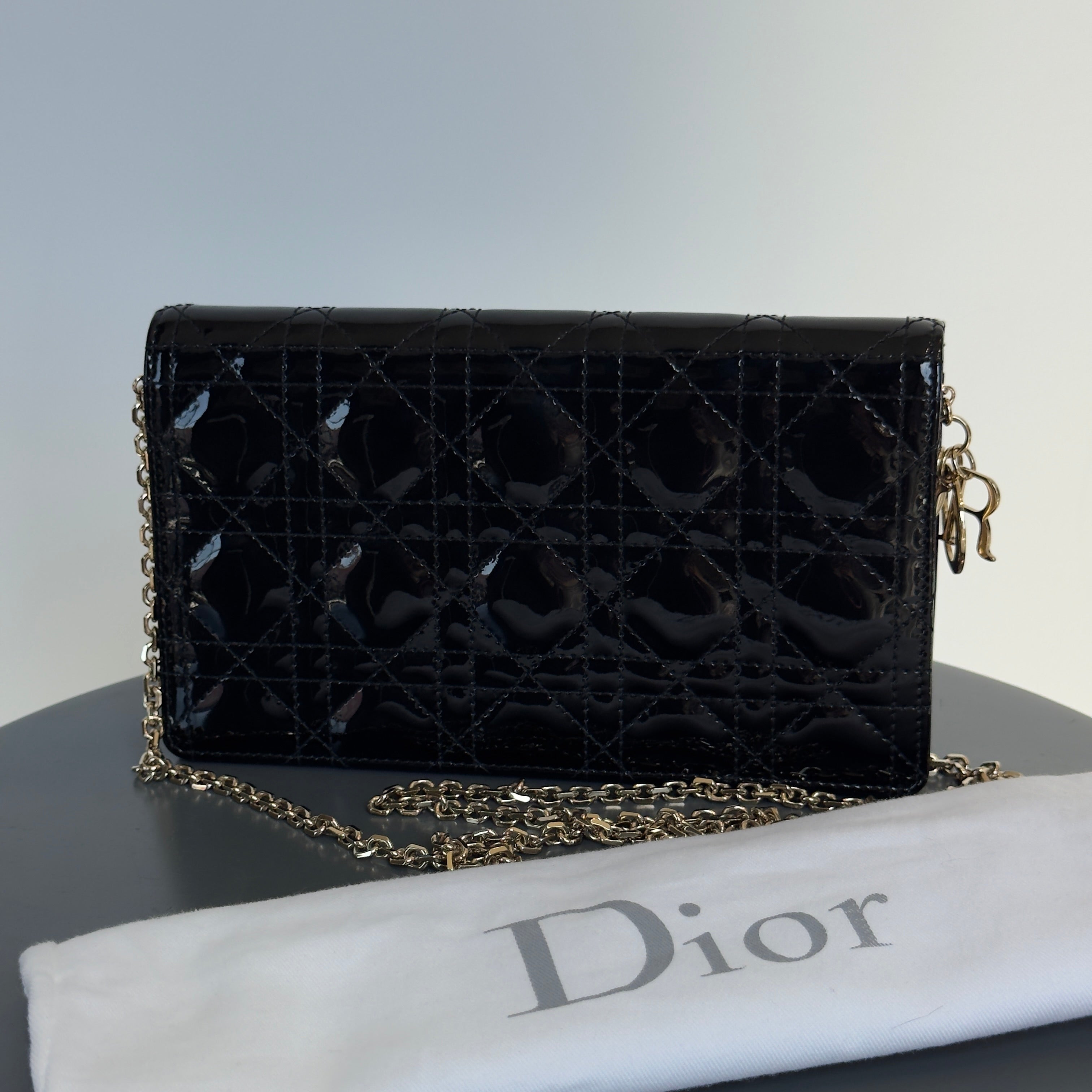 Dior Patent Wallet on Chain - Queen May