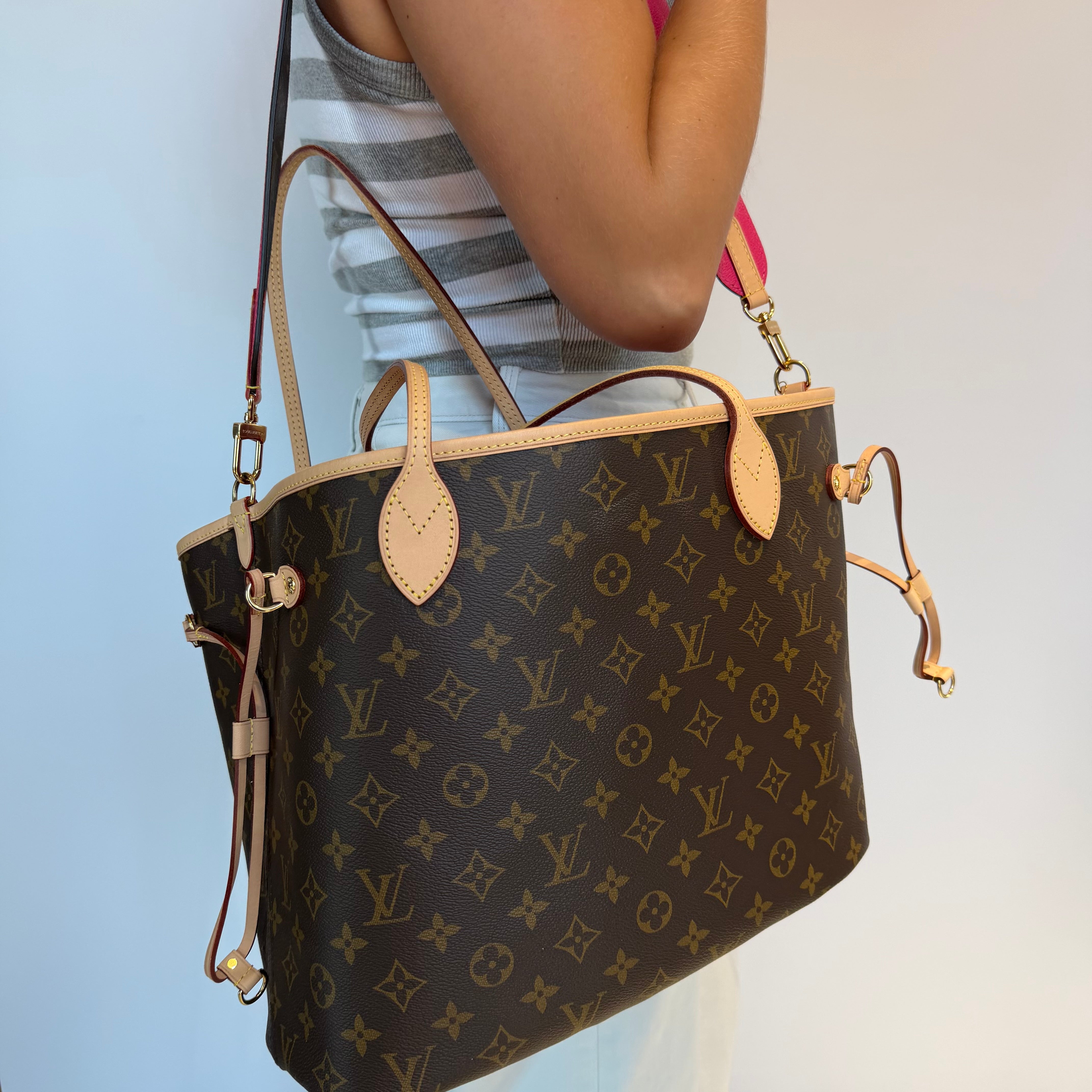 Louis Vuitton Neverfull Bandouliere Inside Out - Queen May