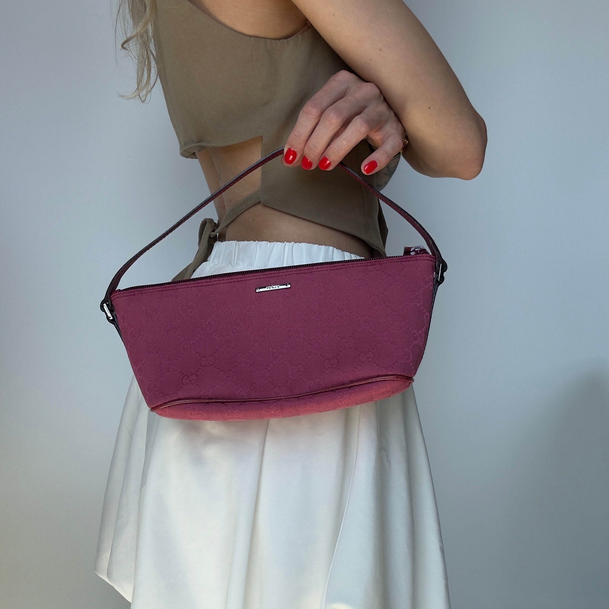 Gucci Boat Pochette Pink - Queen May