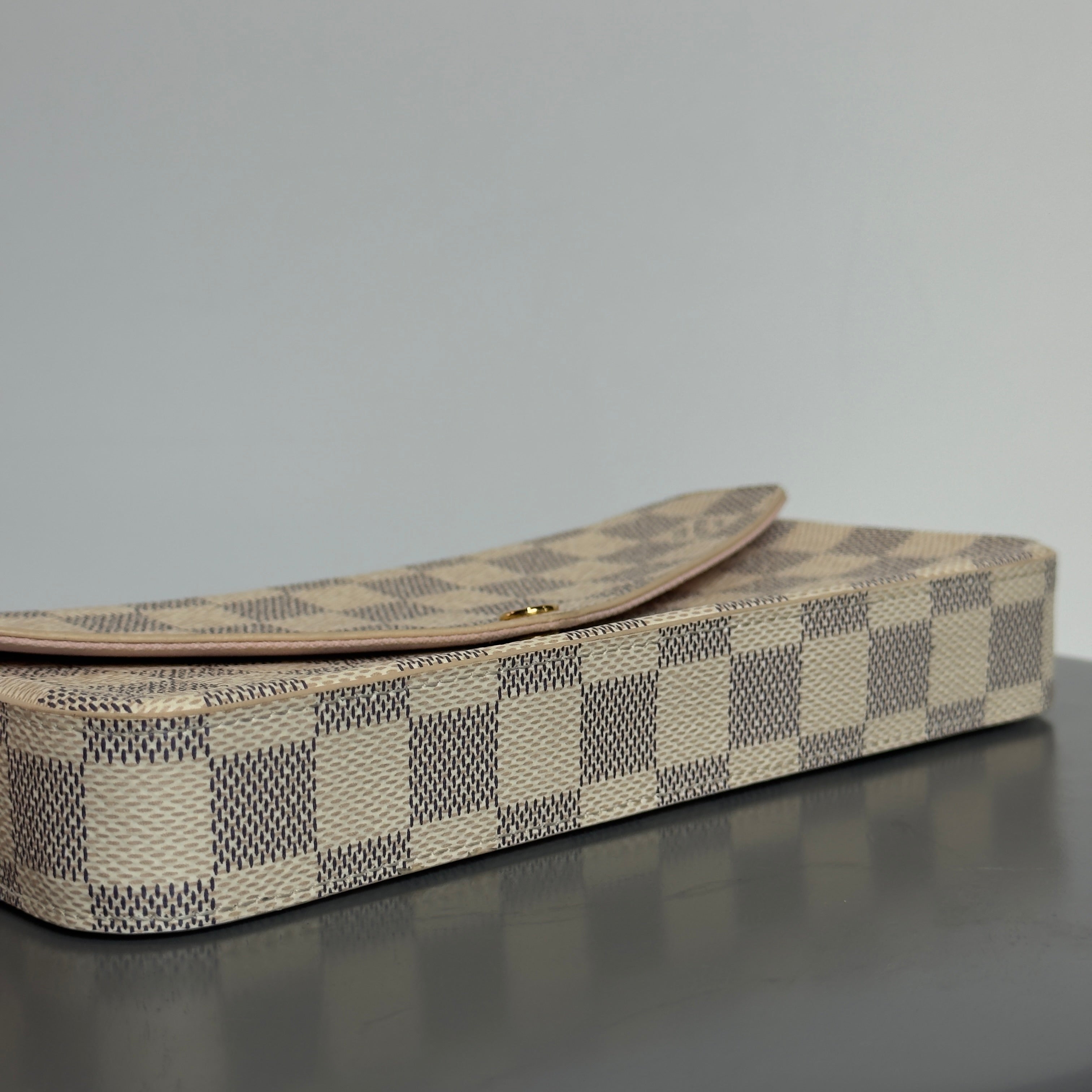 Louis Vuitton Damier Azur Felicie Pochette