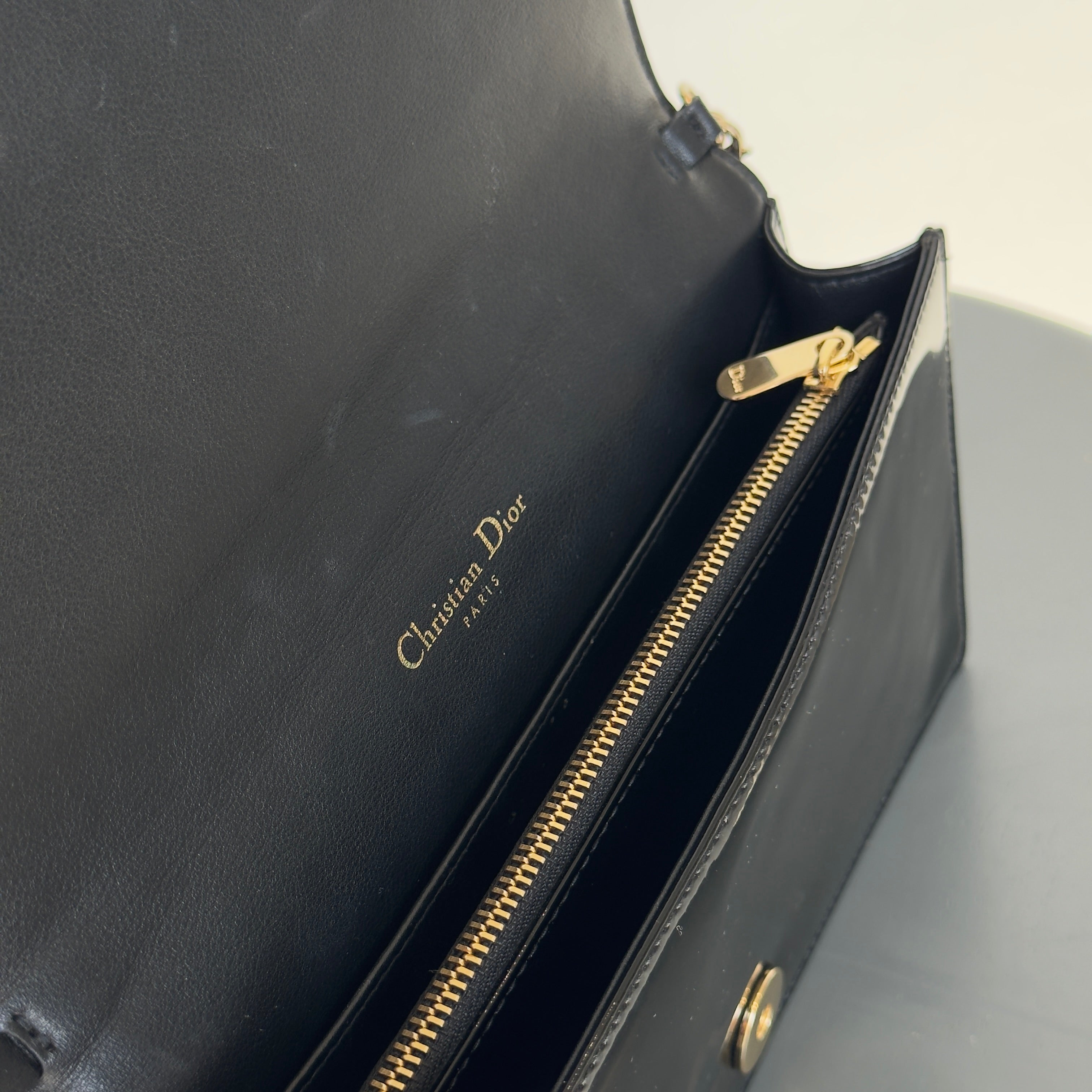 Dior Patent Wallet on Chain - Queen May