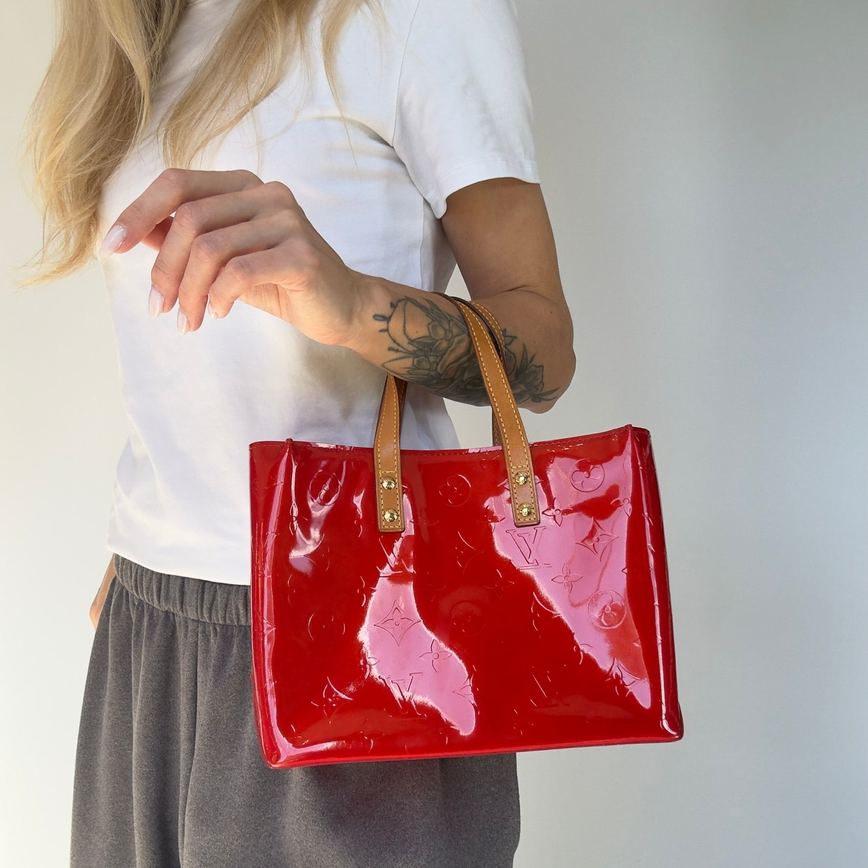 Louis Vuitton Vernis Reade Red - Queen May