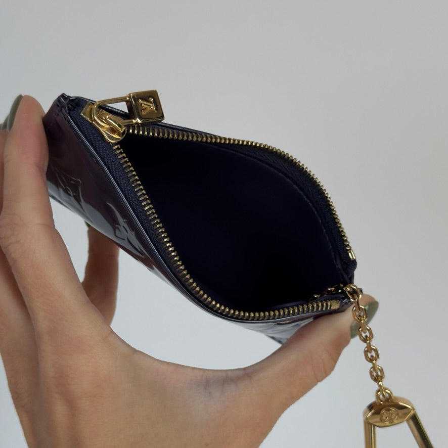Louis Vuitton Monogram Vernis Key Pouch - Queen May