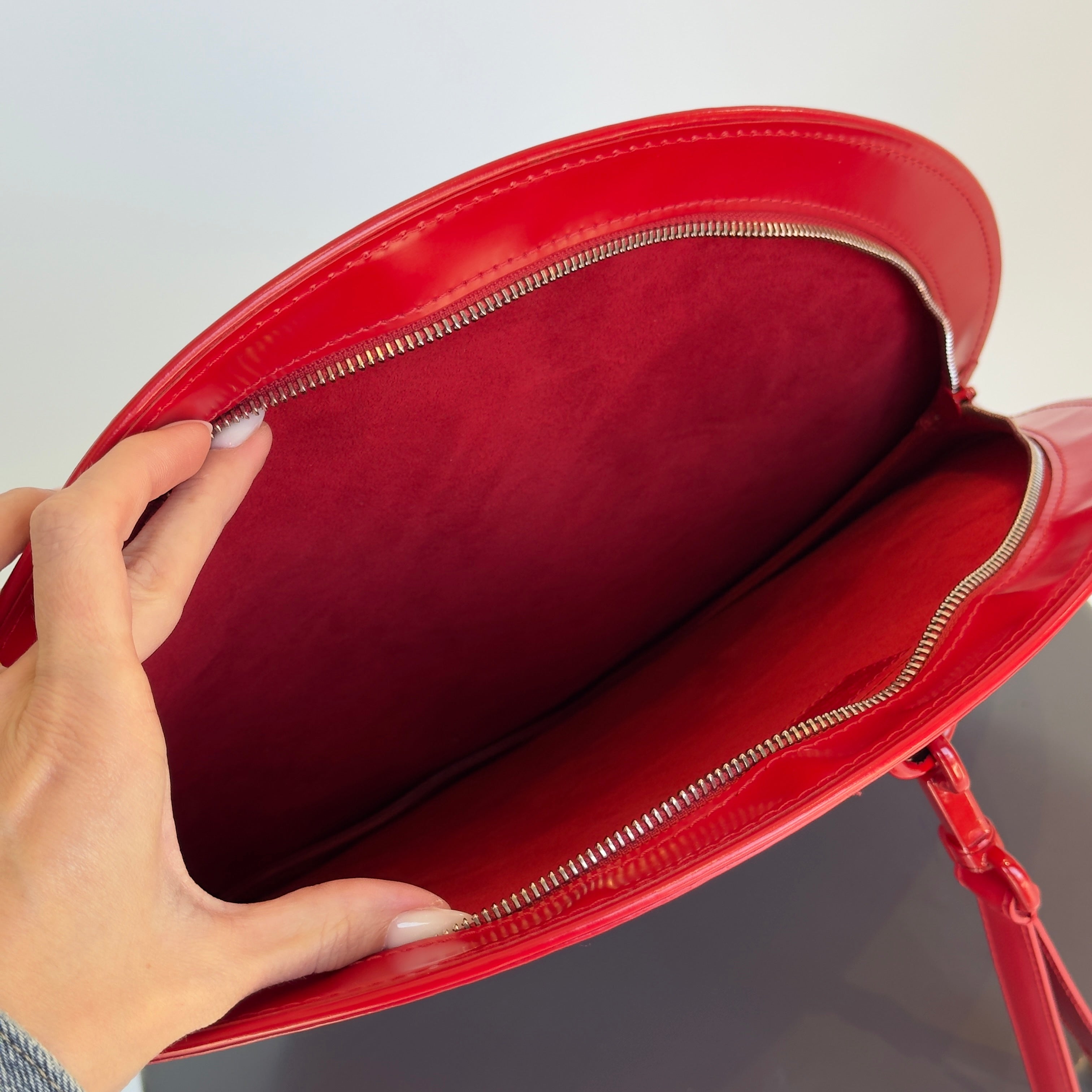 Louis Vuitton Red Monogram Matte Leather Op Art Round Bag x Marc Jacobs - Queen May