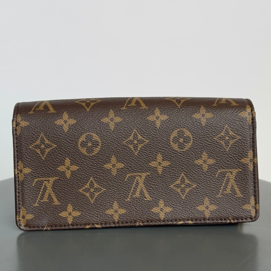 Louis Vuitton Monogram Lily Wallet on Chain - Queen May