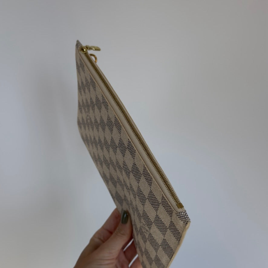 Louis Vuitton Damier Azur Pochette - Queen May