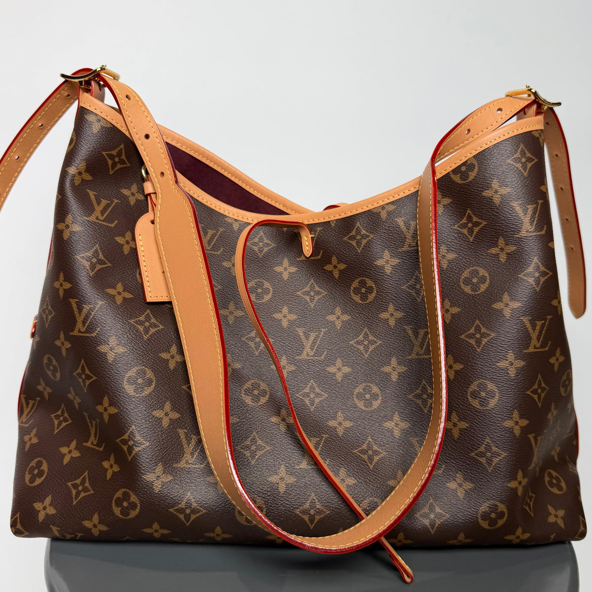 Louis Vuitton Carryall MM Hobo