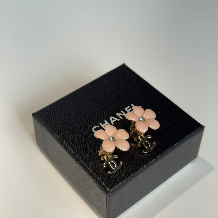 Chanel CC Flower Clip On Earrings 2005 - Queen May