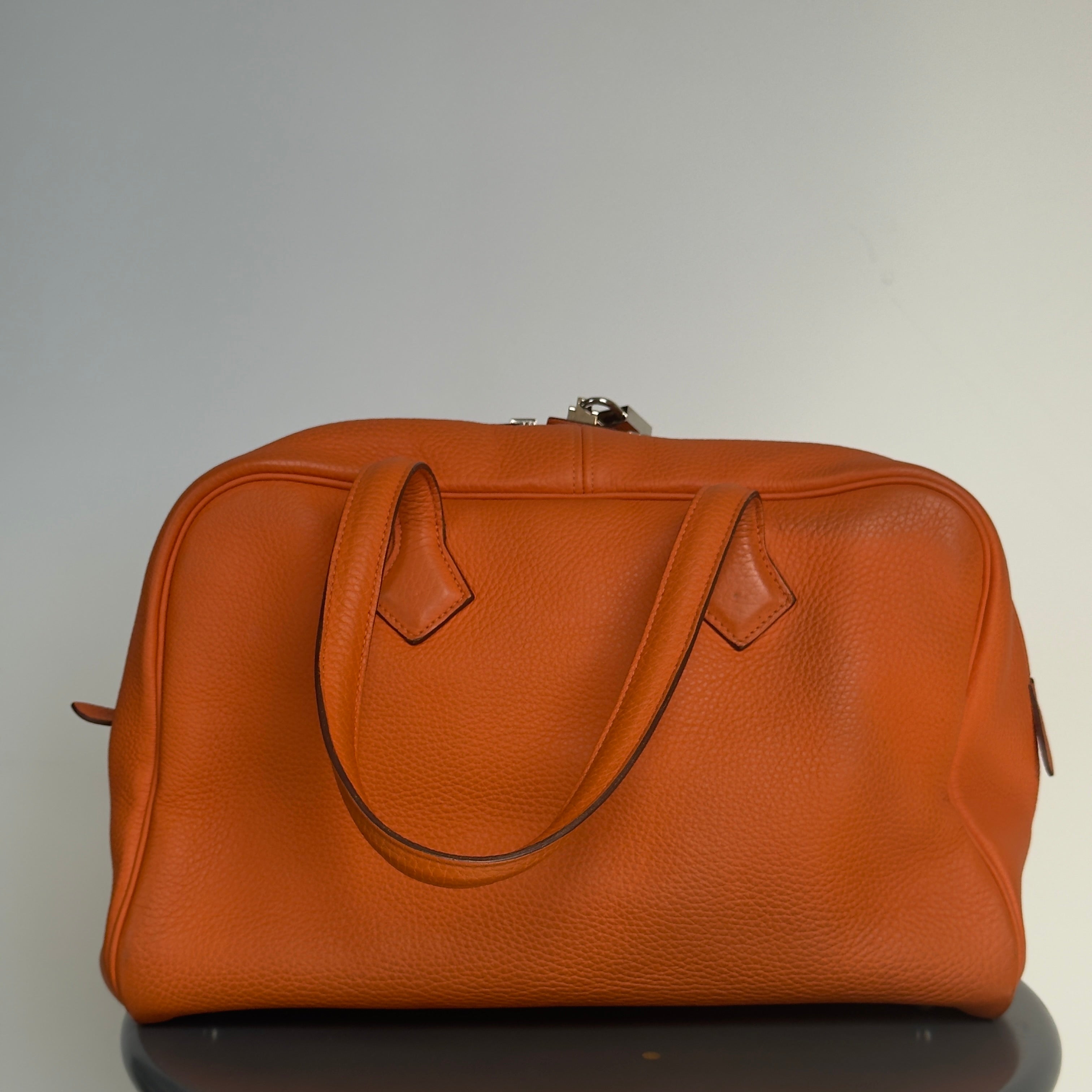 Hermes Victoria Orange 35 Clemence 2011 - Queen May